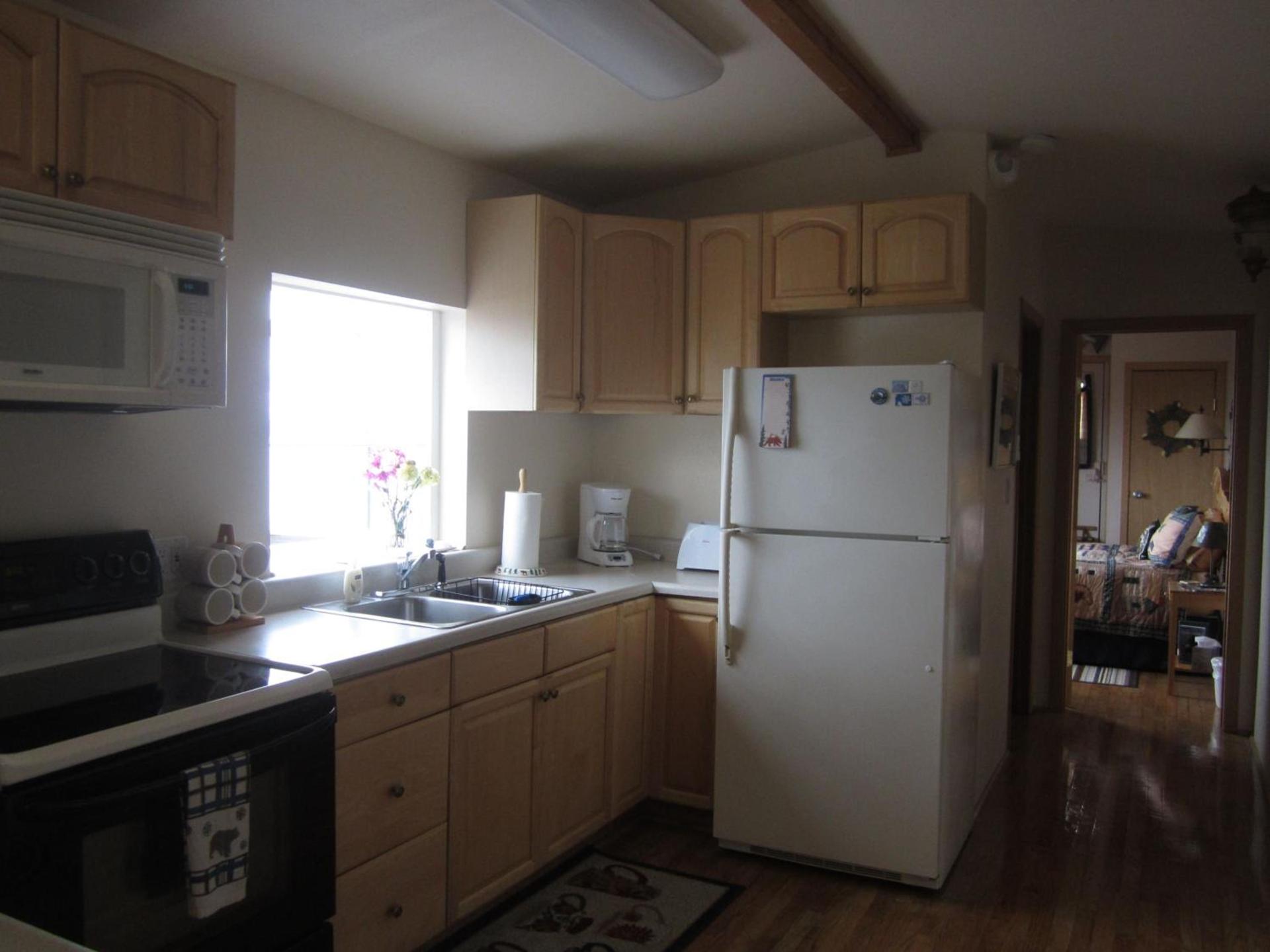 Alaska Adventure Cabins photo 32