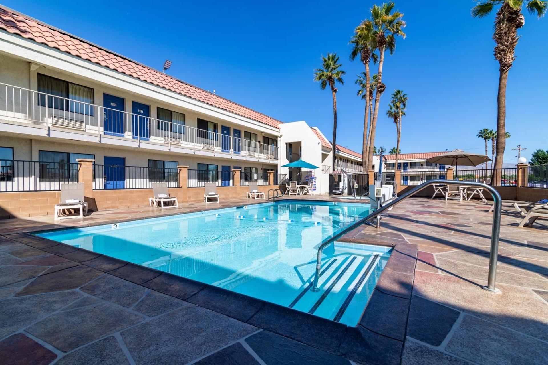 Rodeway Inn & Suites Rancho Mirage - Palm Desert Area photo 28