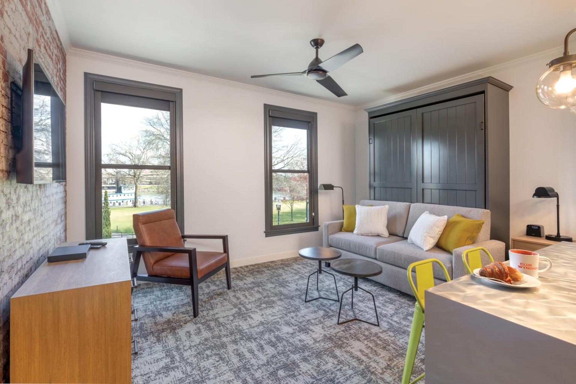 WorldMark Portland Waterfront Park photo 22
