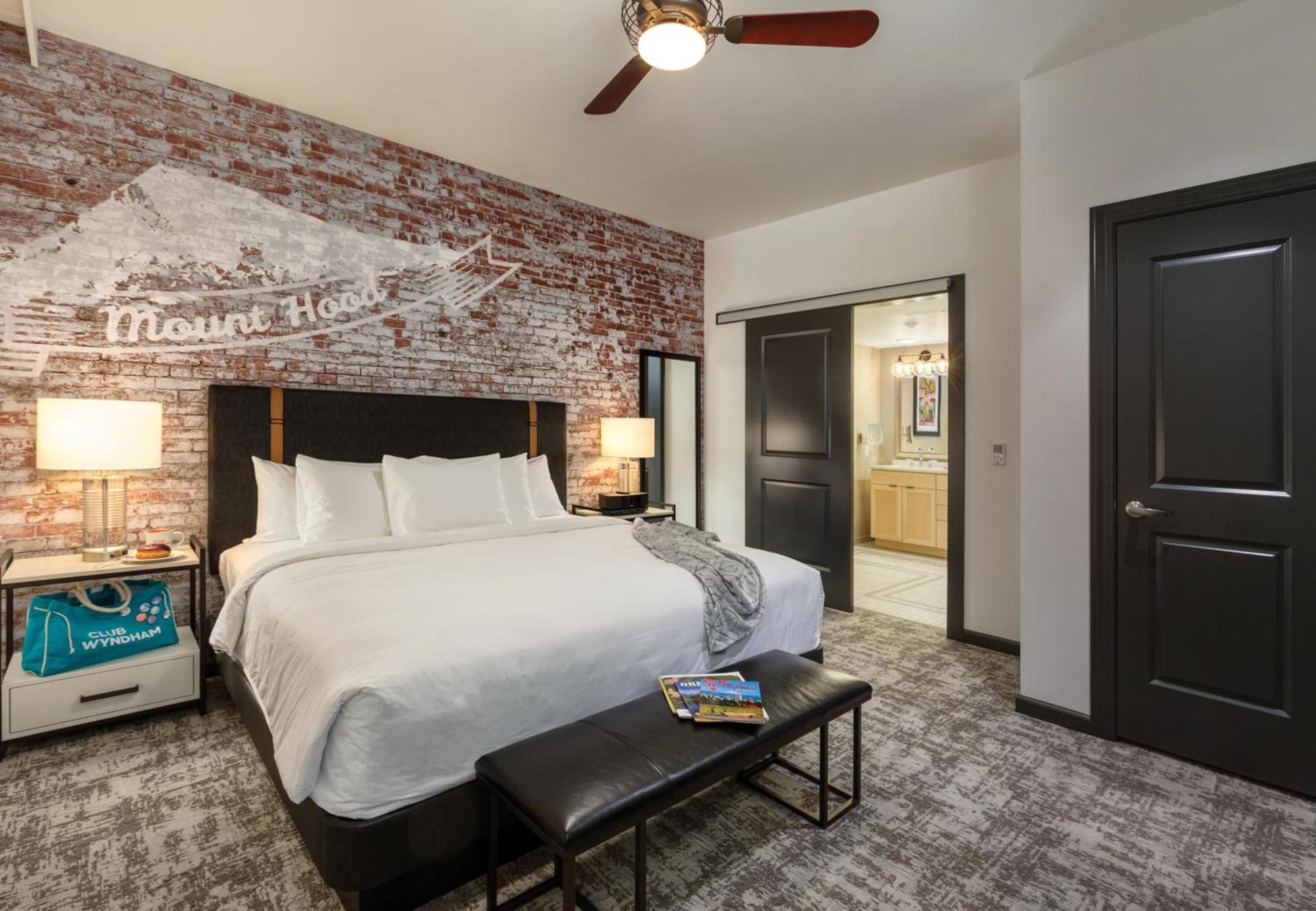 WorldMark Portland Waterfront Park photo 12