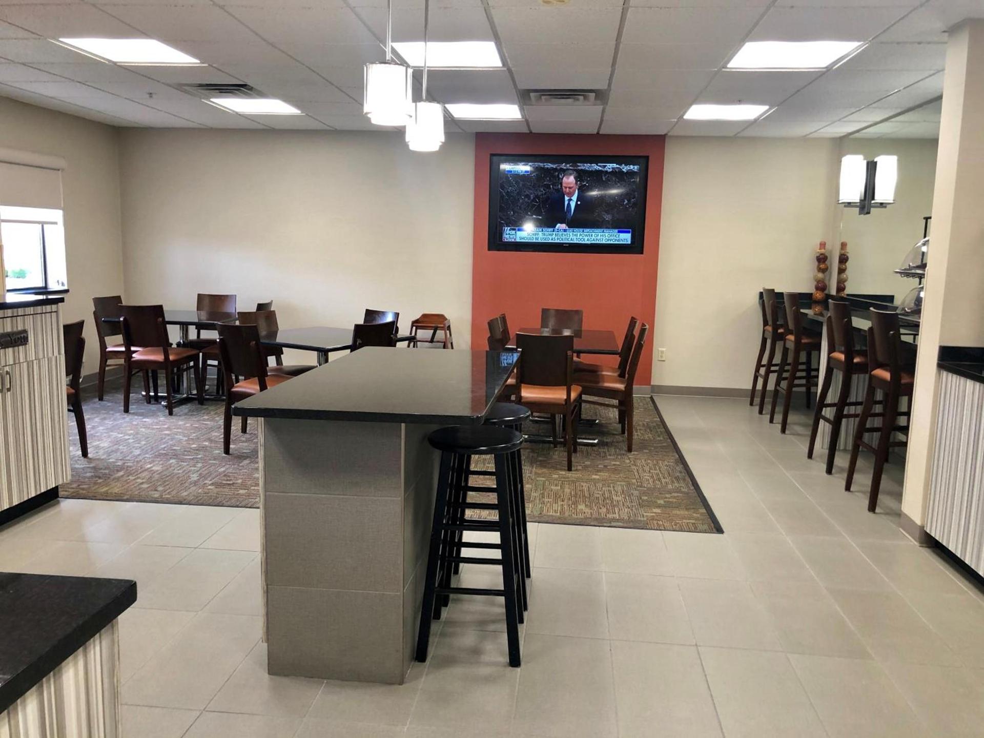 Ramada Limited - Mount Sterling photo 8