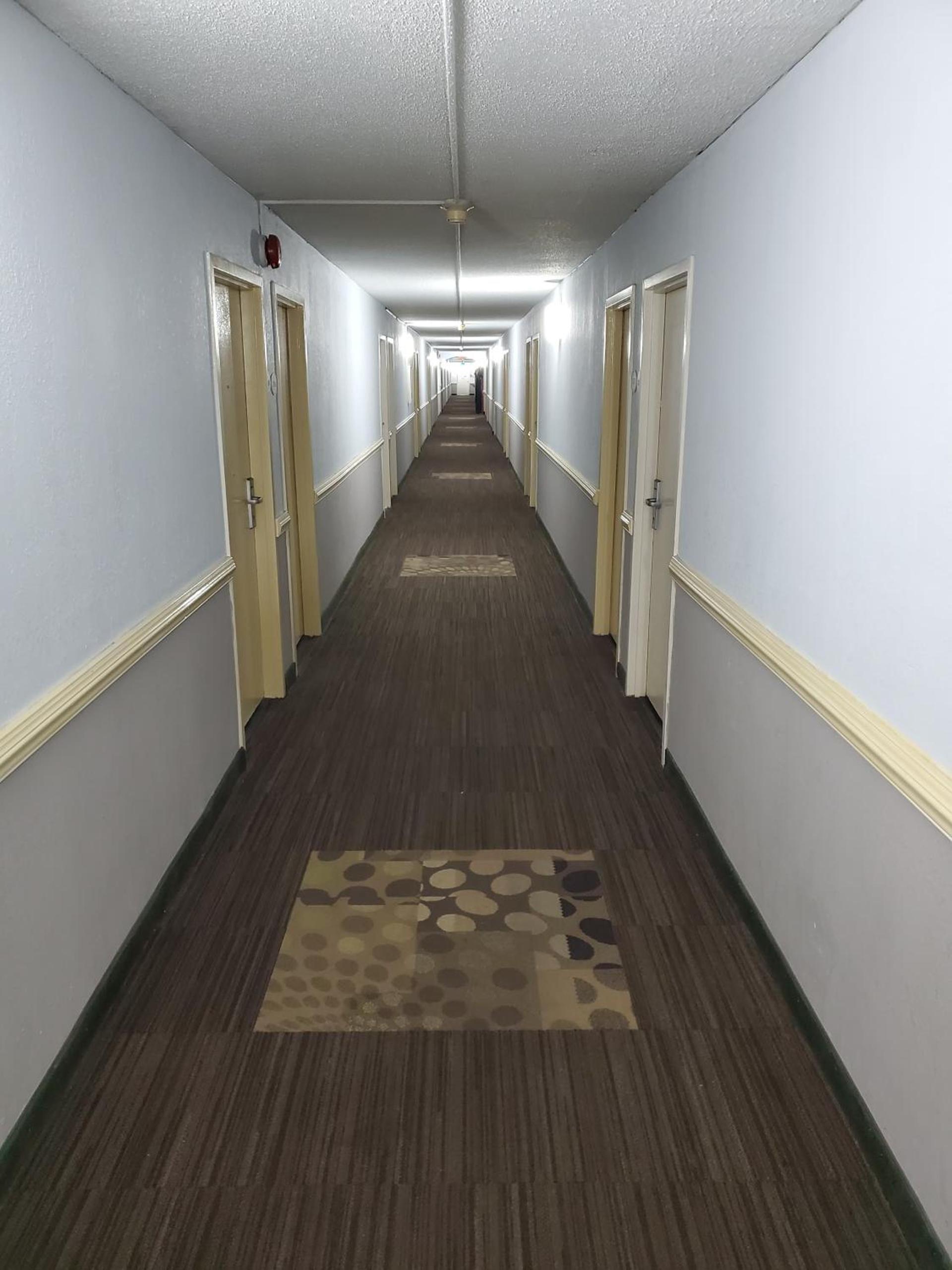 Jackson Hotel And Convention Center photo 7