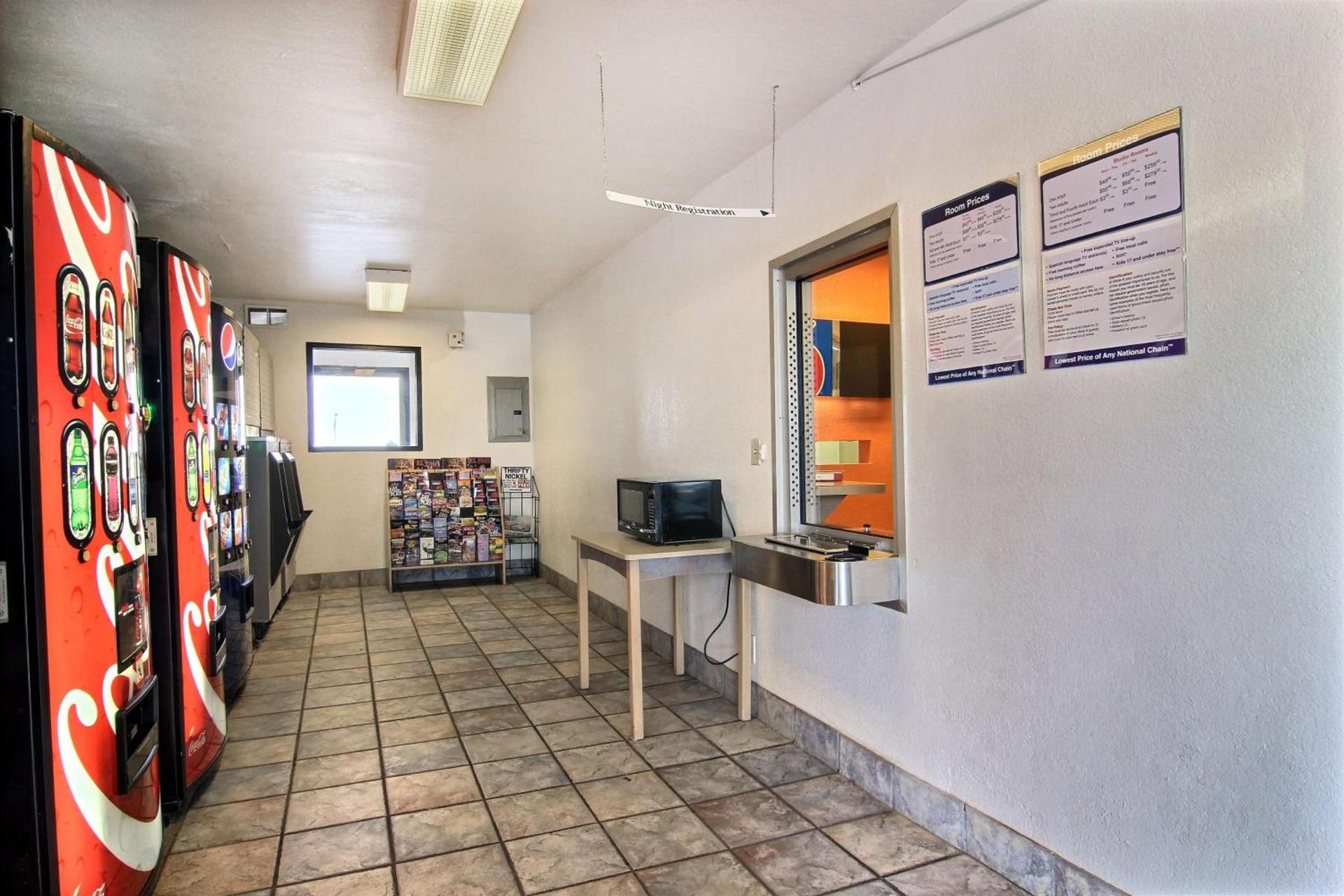 Motel 6-Lubbock, TX photo 30