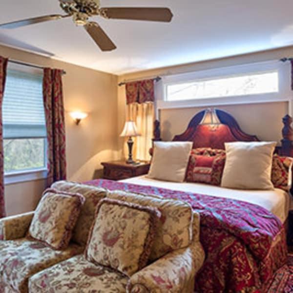 Cedar Crest Inn photo 29