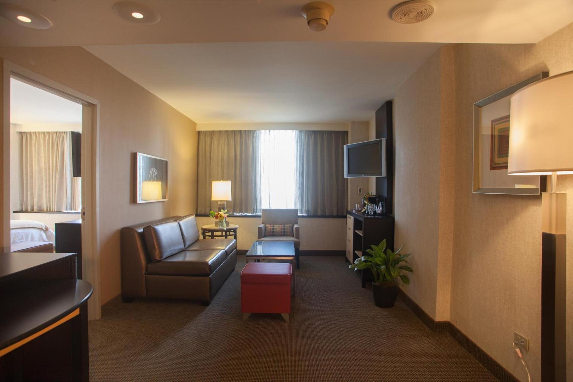 Holiday Inn Express Denver Downtown by IHG photo 13
