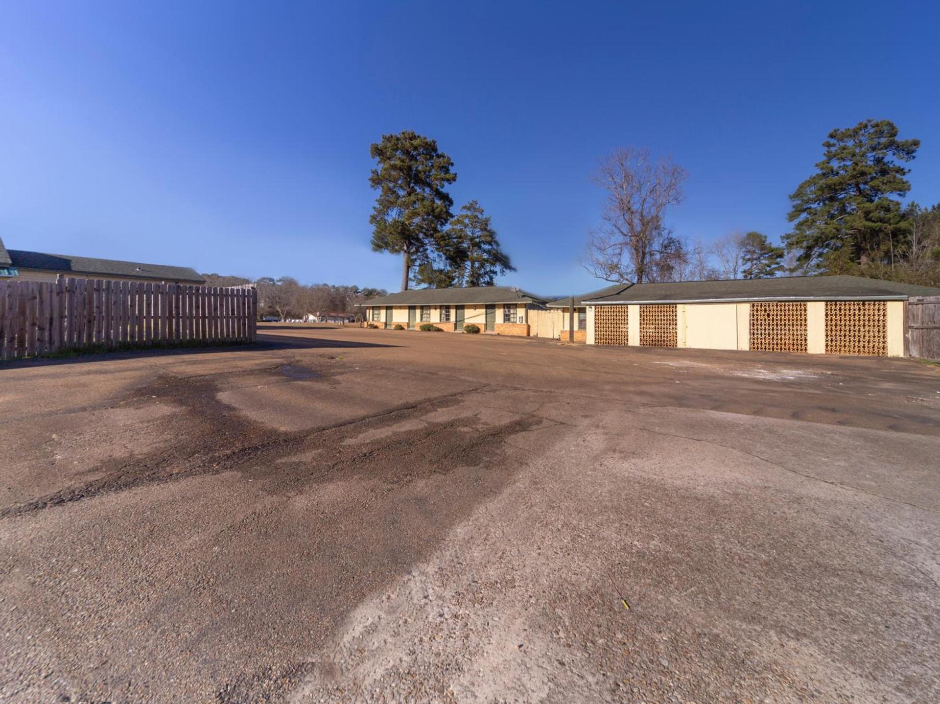 OYO Hotel Brookhaven MS Hwy 51 North photo 15