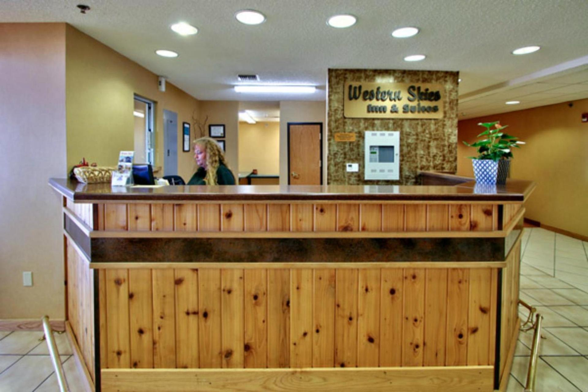 Western Skies Inn & Suites photo 11
