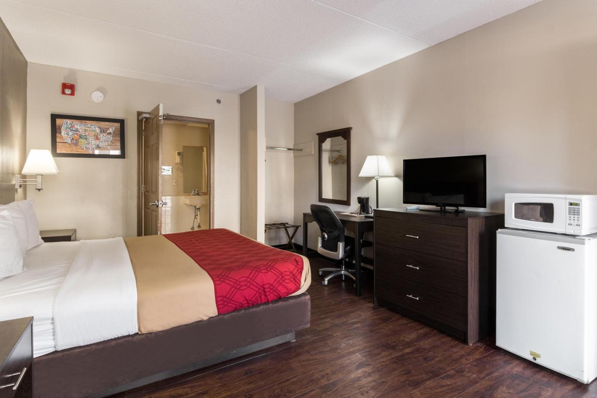 Econo Lodge - Conyers photo 9