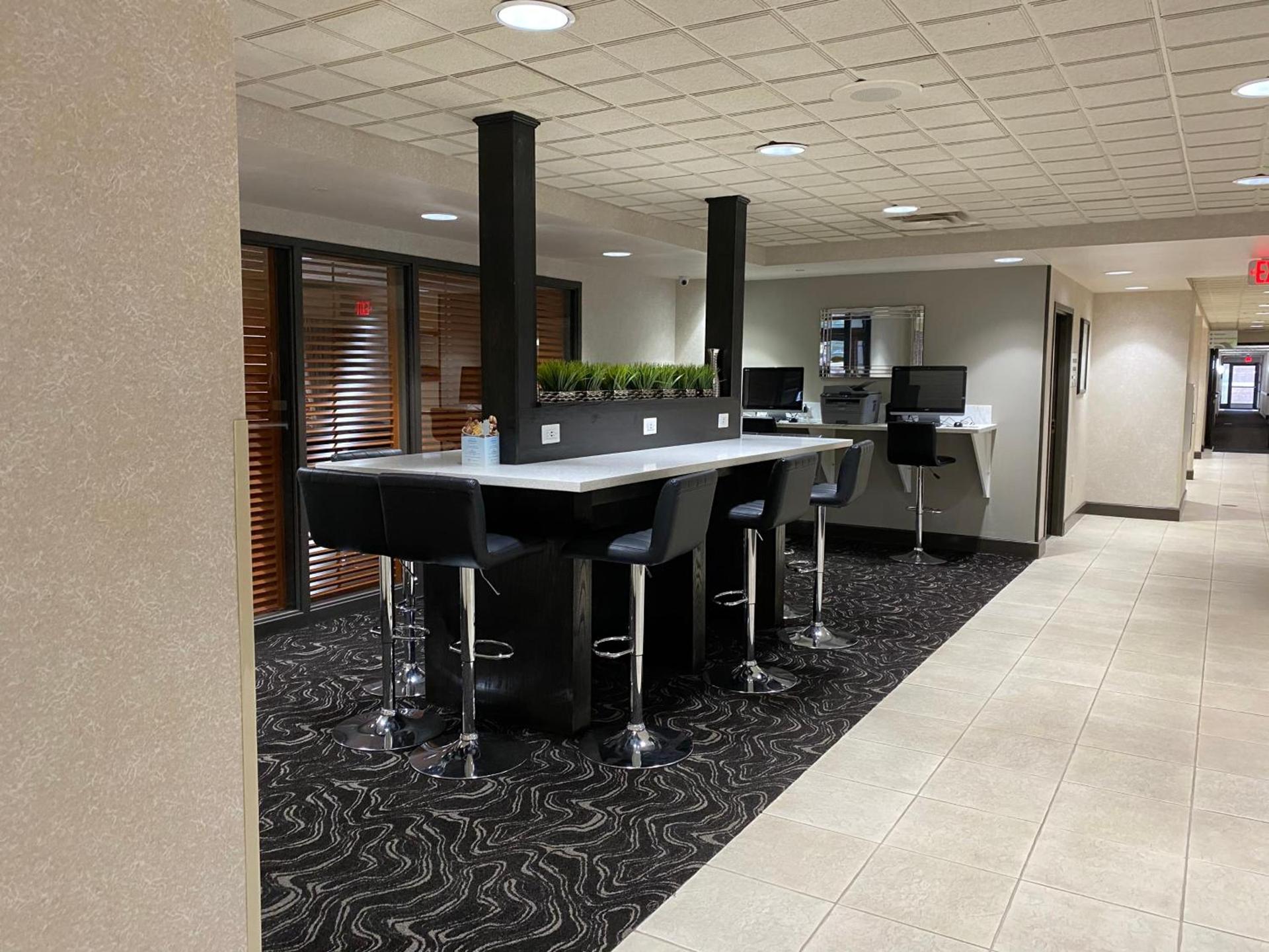 Wingate by Wyndham Little Rock photo 17