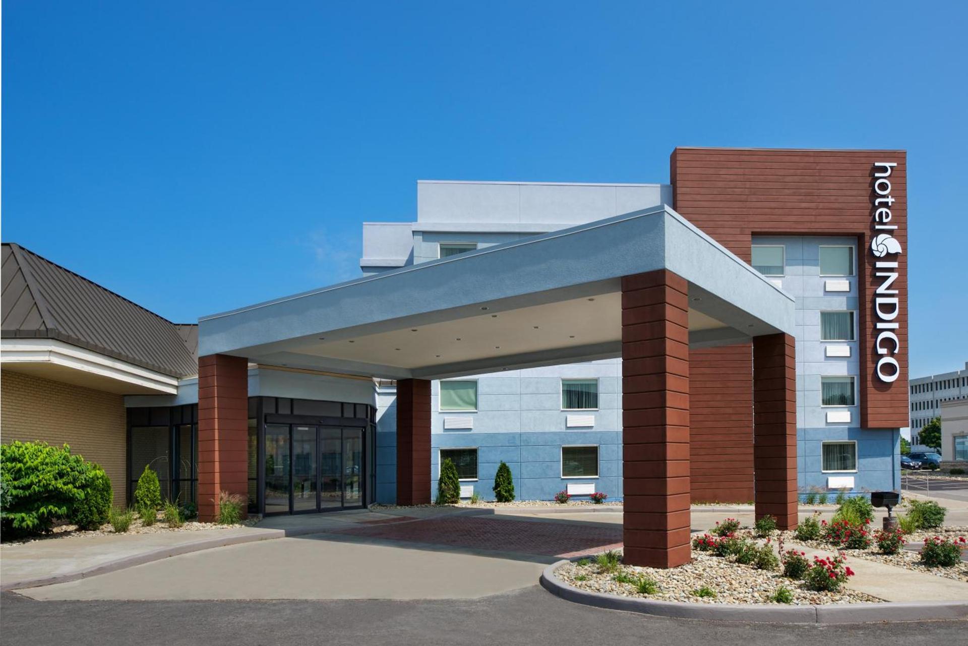 Hotel Indigo Cleveland Beachwood by IHG photo 6