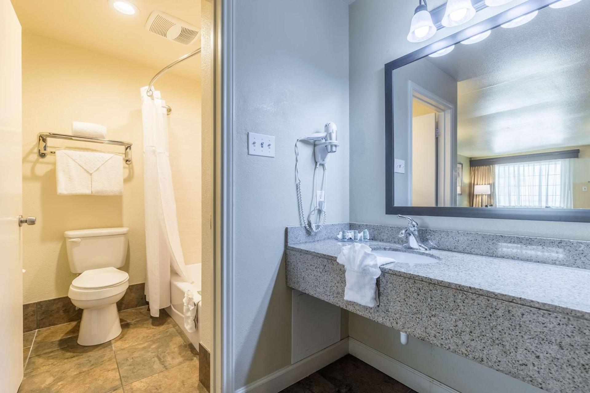 Best Western Padre Island photo 11