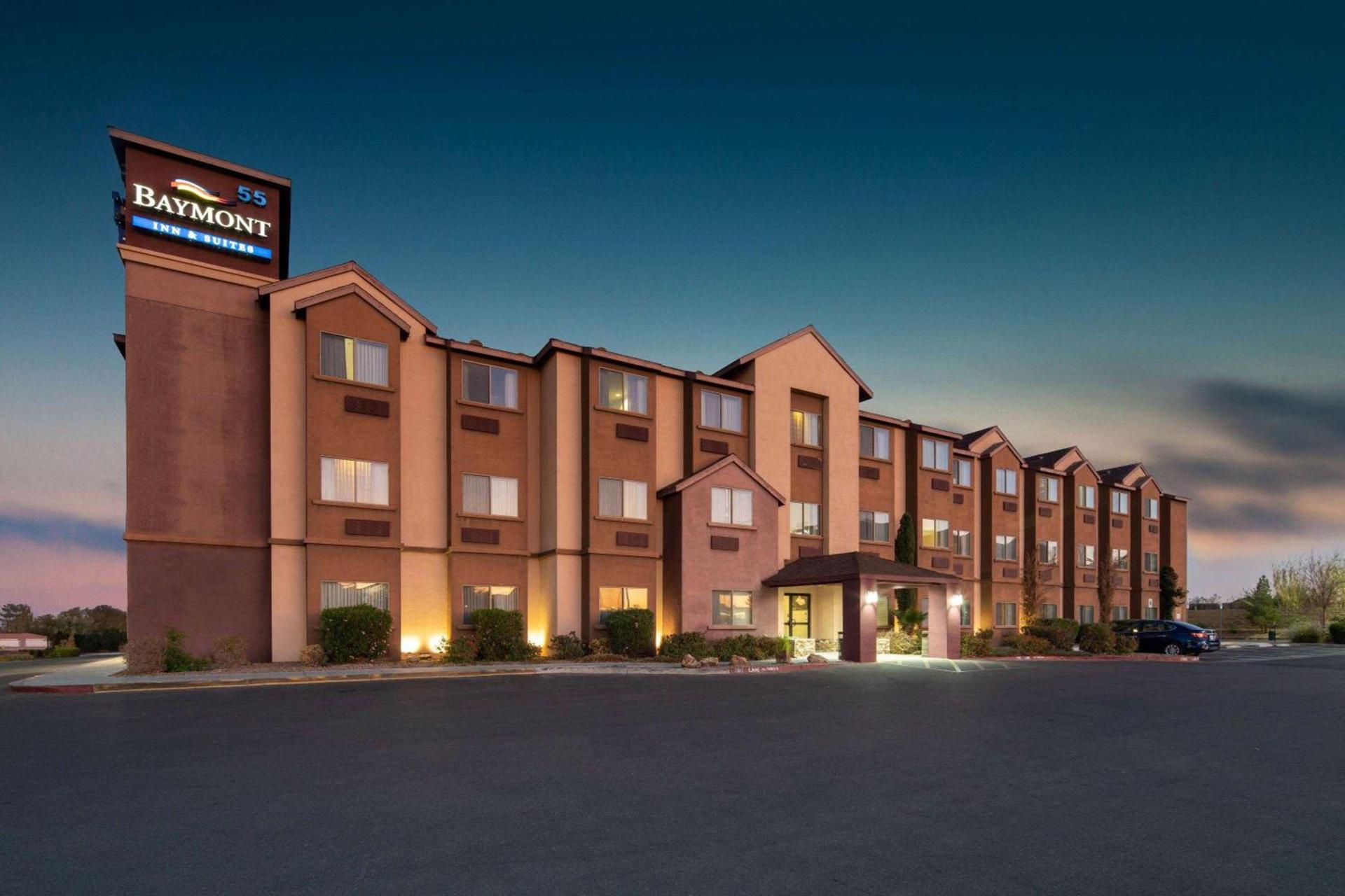 Baymont by Wyndham Las Vegas South Strip photo 40