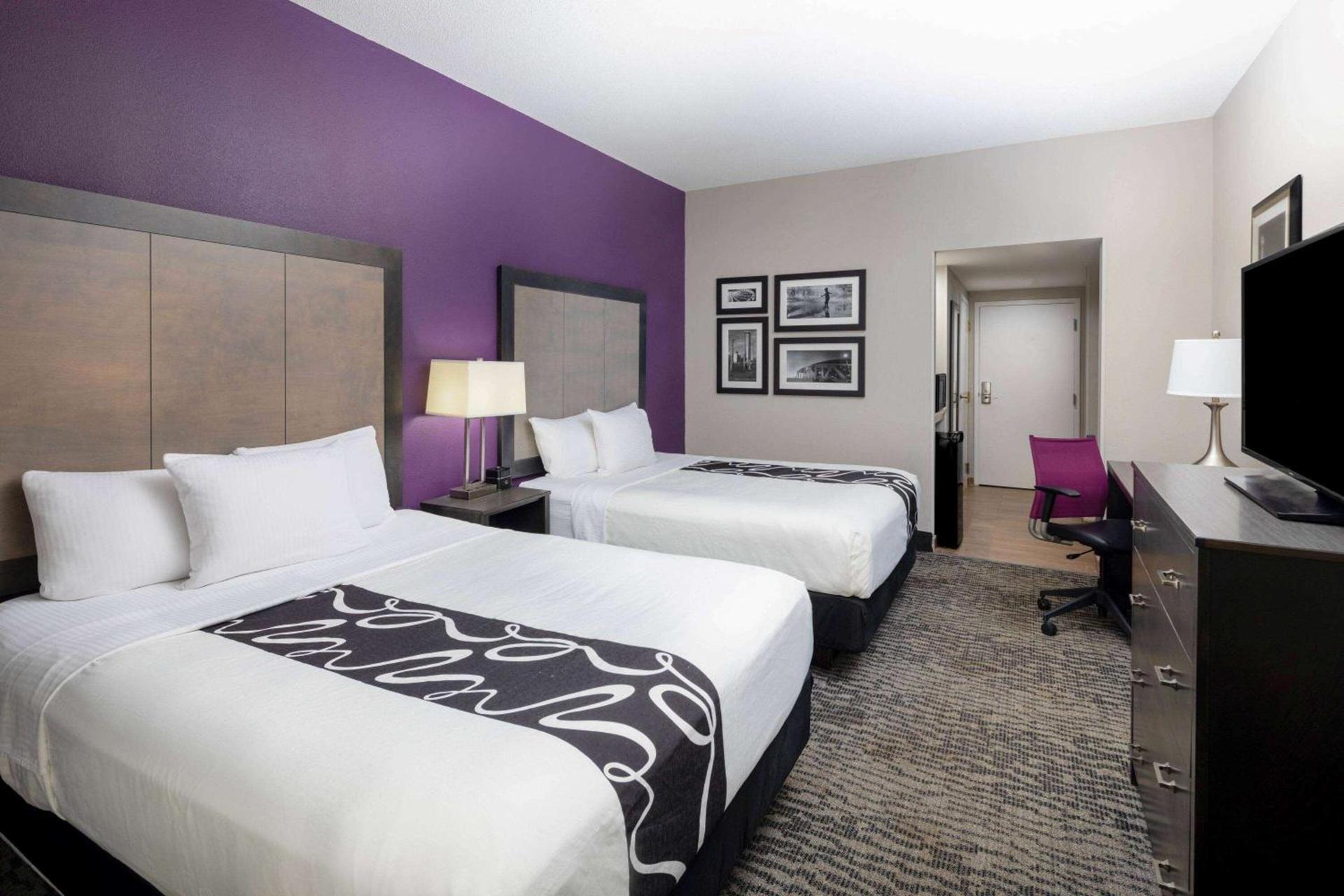 La Quinta by Wyndham Kennesaw photo 14