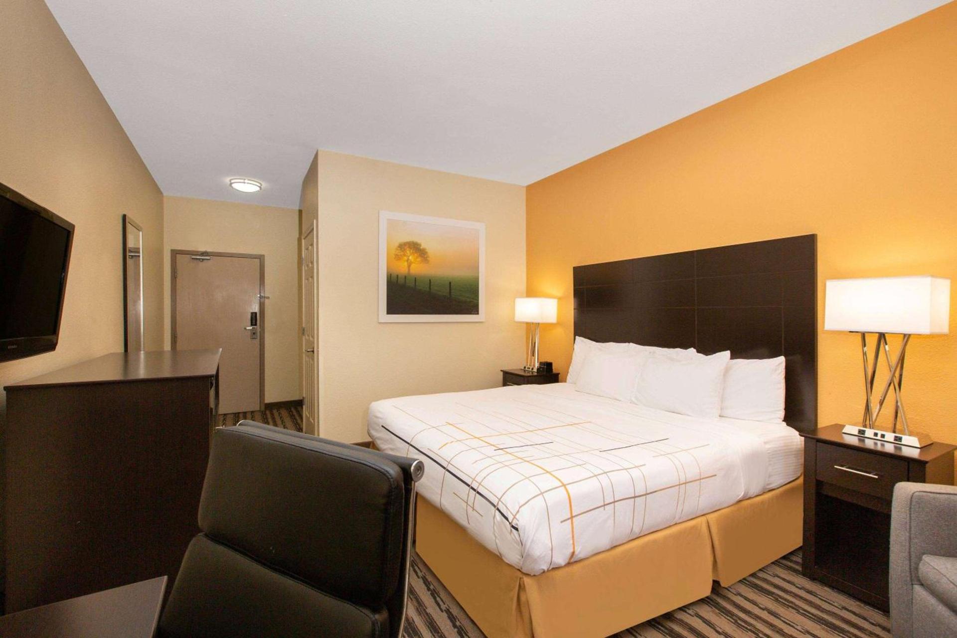 La Quinta Inn by Wyndham Lincoln, Nebraska photo 65