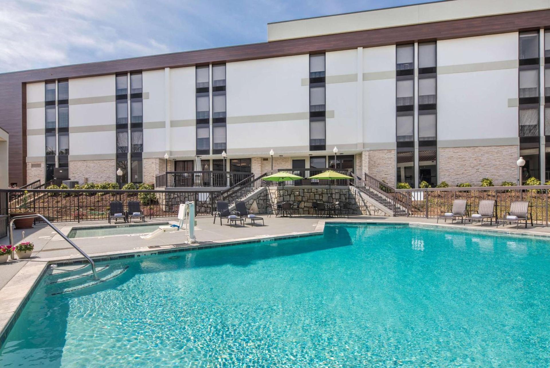 Wyndham Garden Marietta Atlanta North photo 17