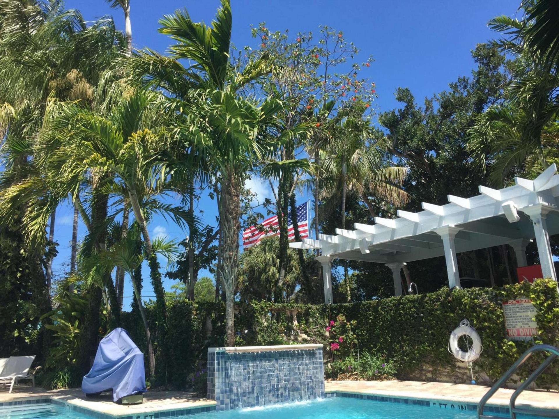 Almond Tree Inn - Adults Only photo 6