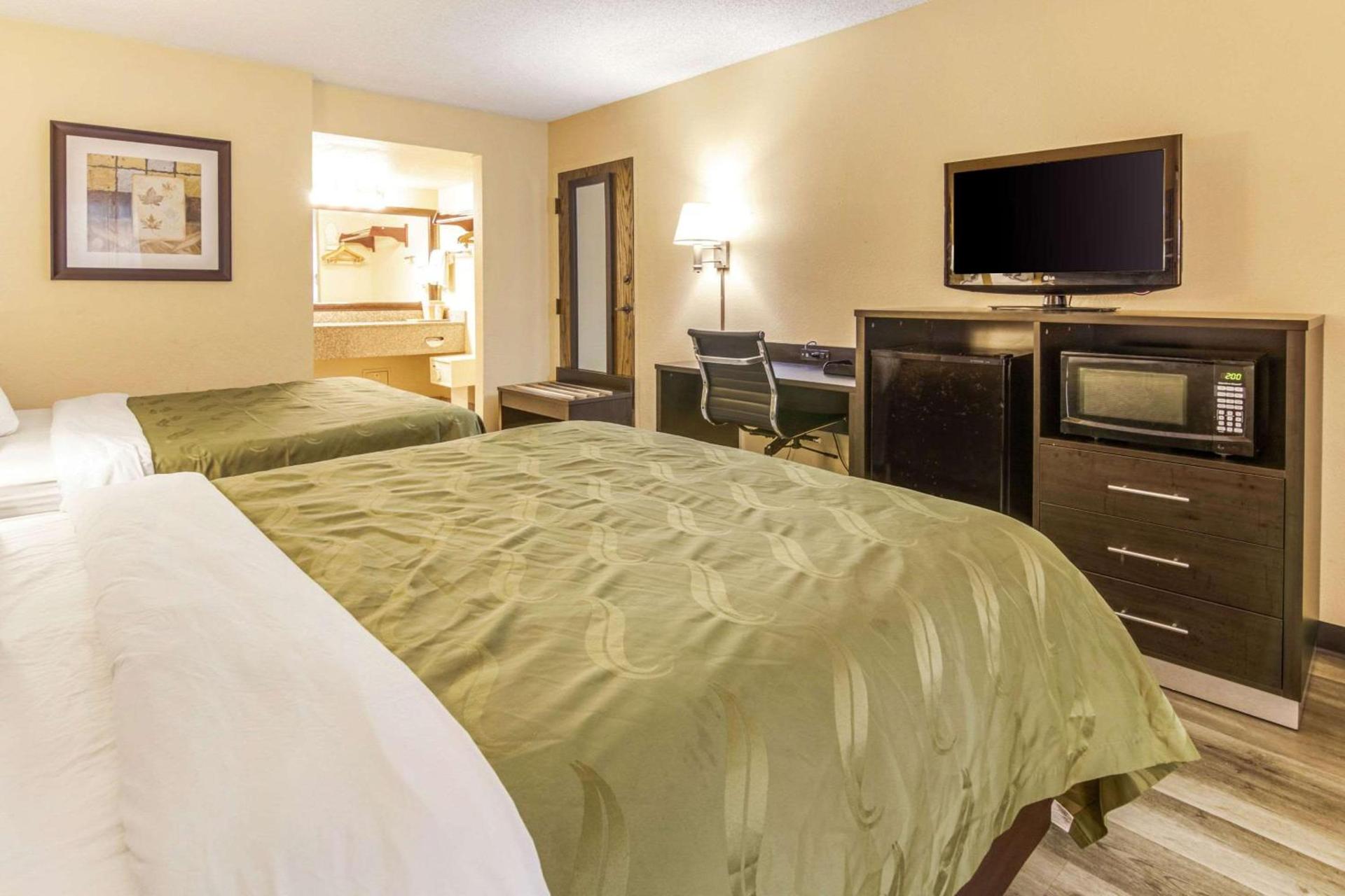 Quality Inn Stone Mountain photo 17