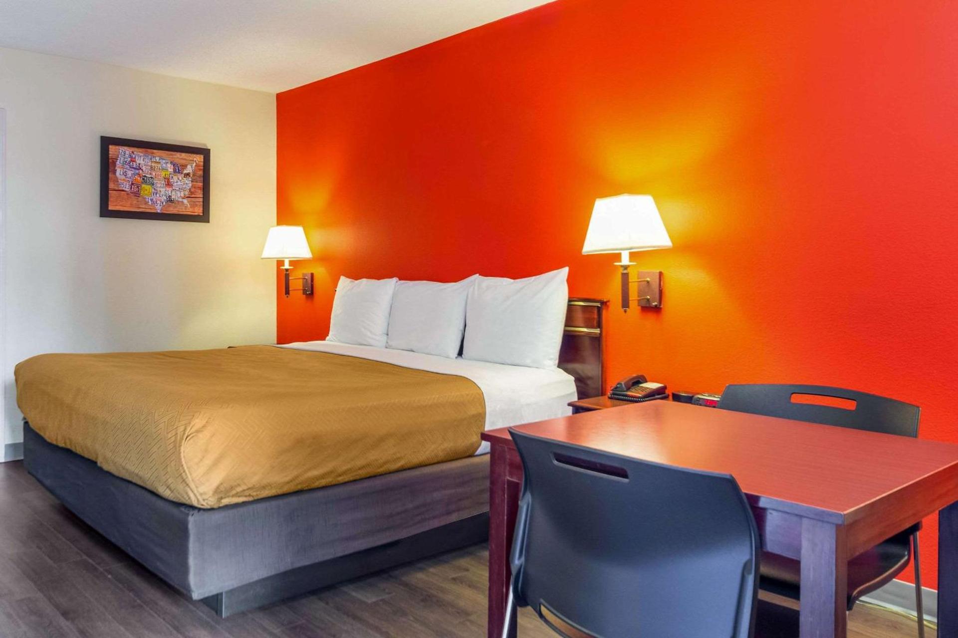 Econo Lodge Laurel photo 9