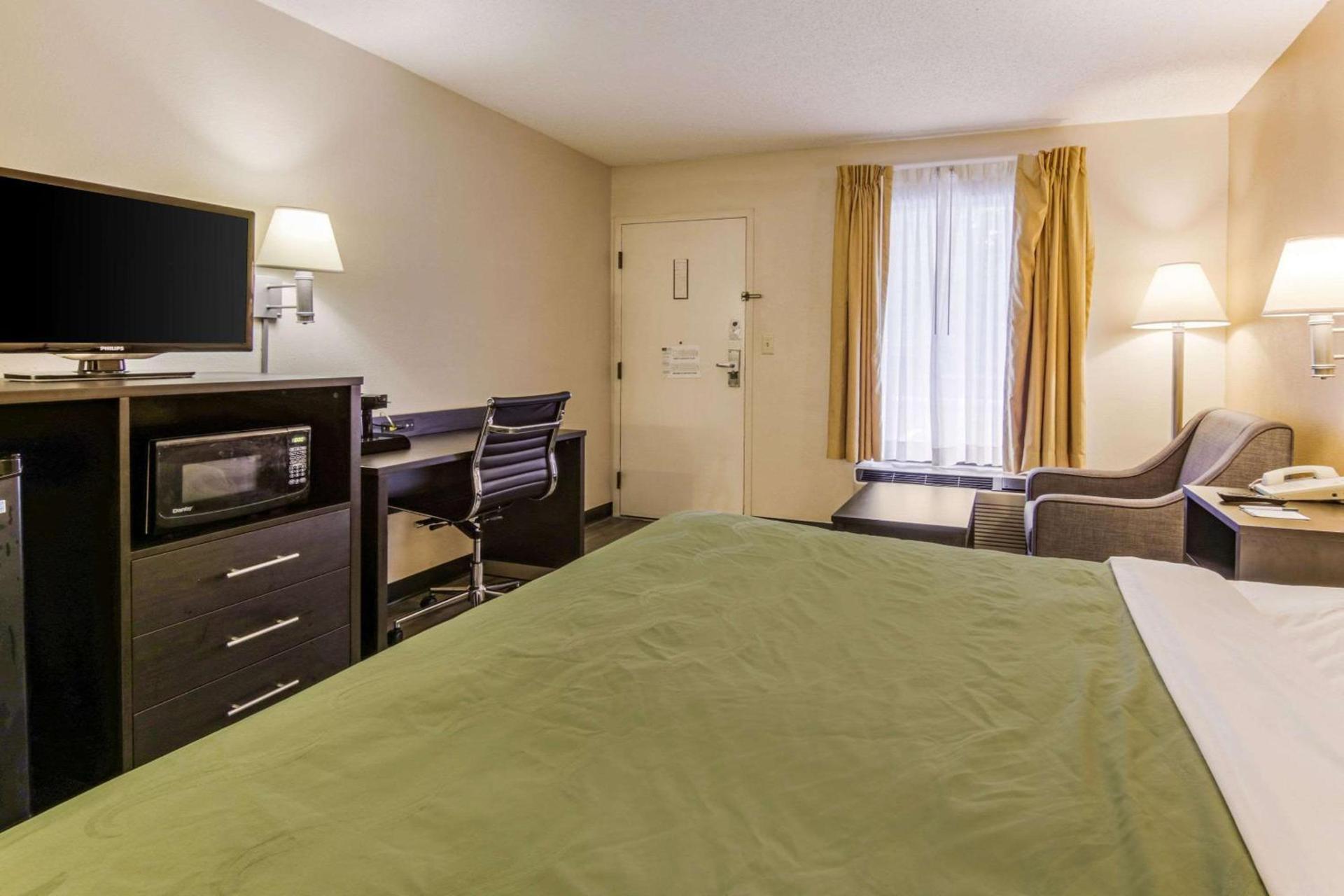 Quality Inn Stone Mountain photo 8
