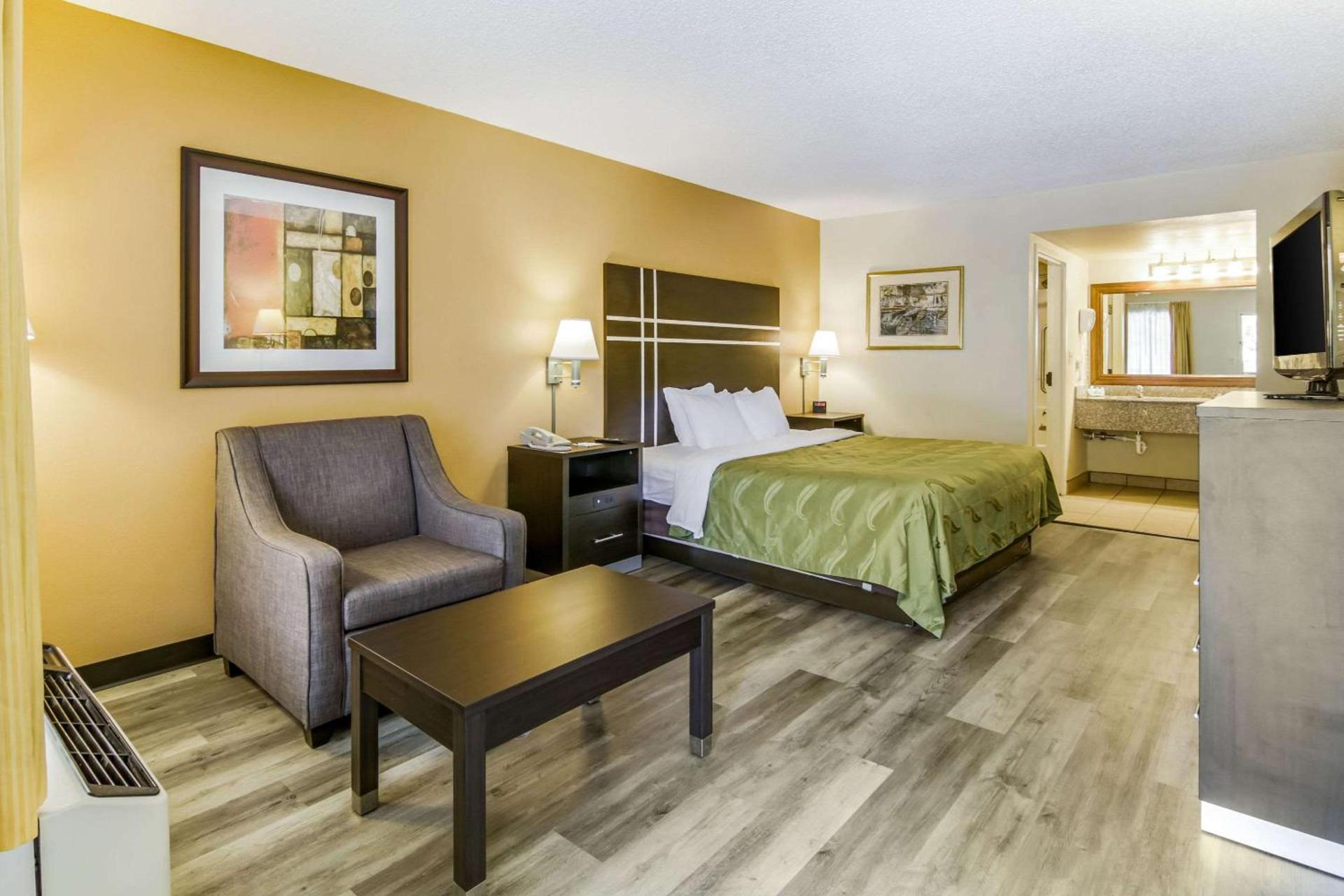 Quality Inn Stone Mountain photo 13