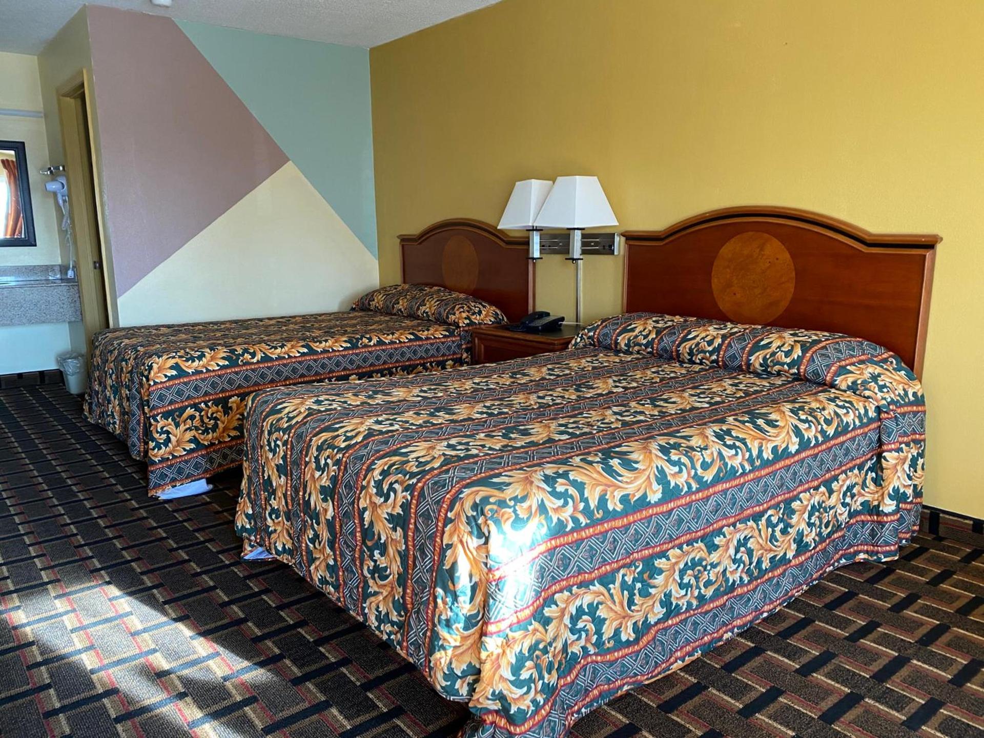 Best Inn photo 5