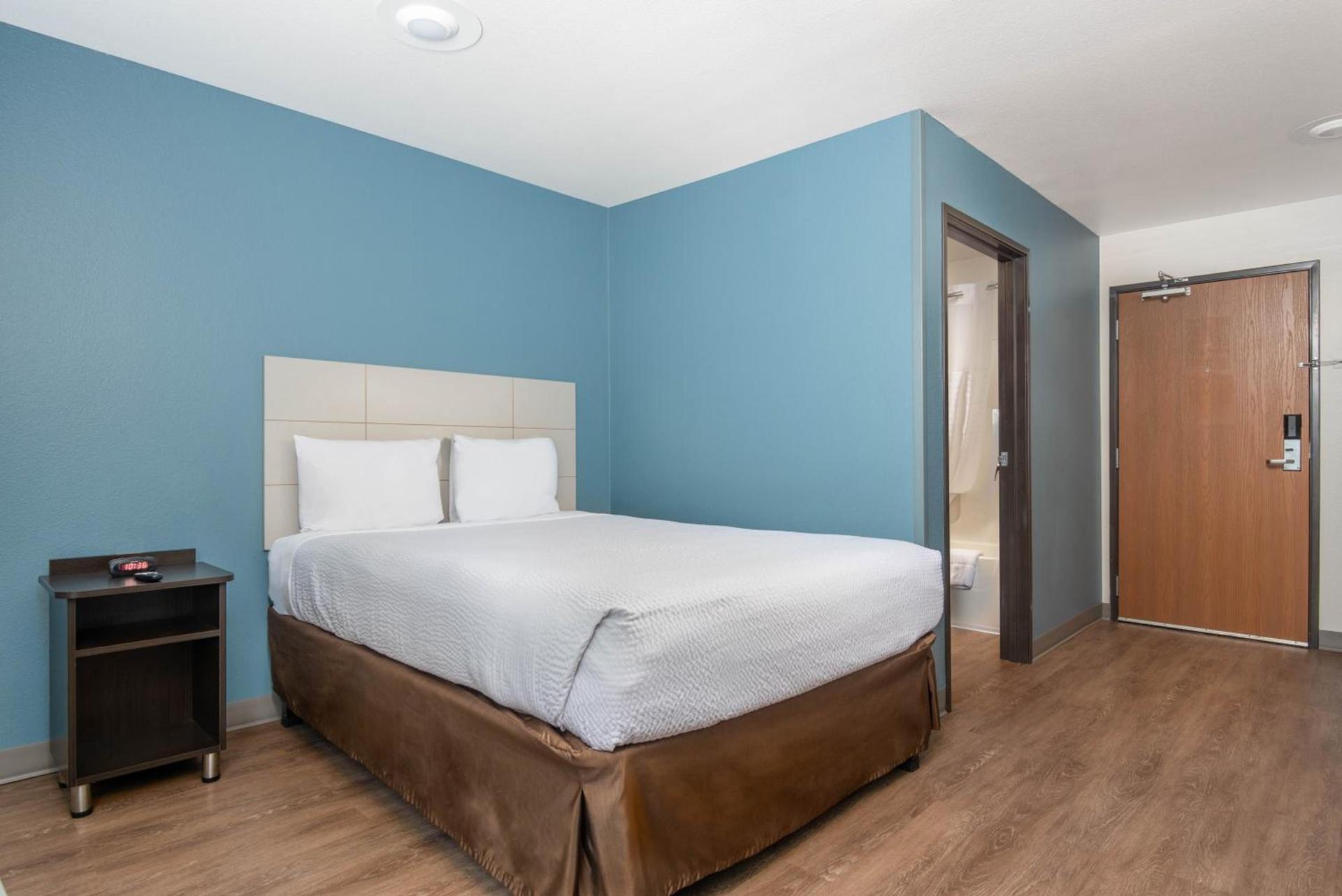 Extended Stay America Select Suites - Orlando - South photo 17