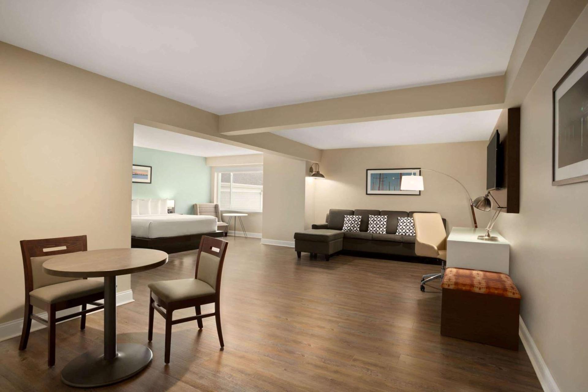Wyndham Newport Hotel photo 10