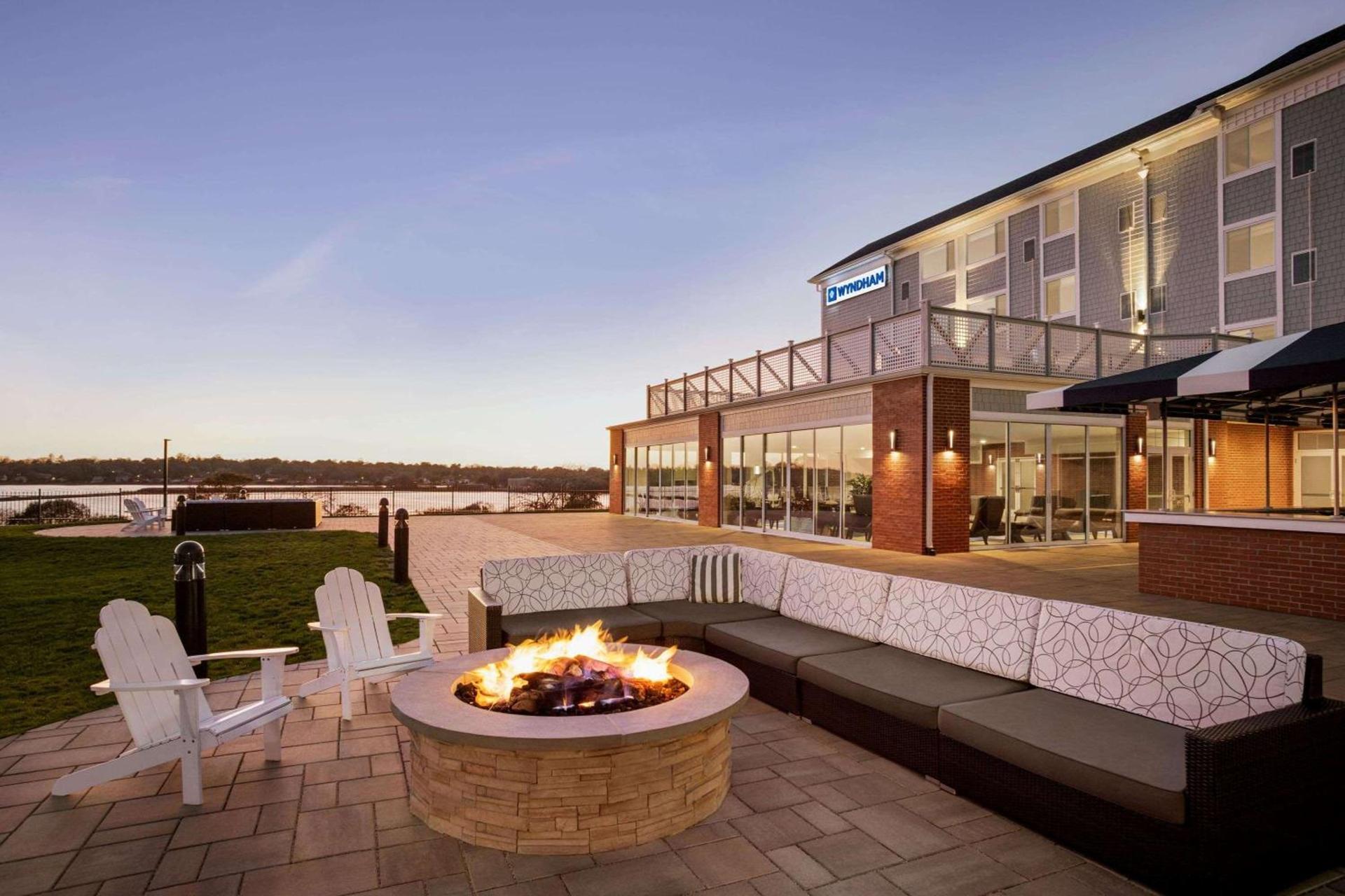 Wyndham Newport Hotel photo 4
