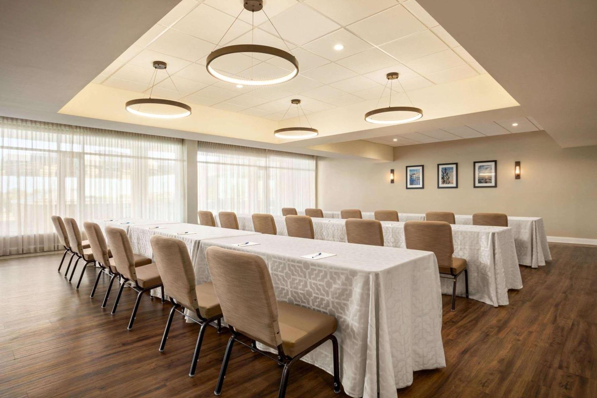 Wyndham Newport Hotel photo 24
