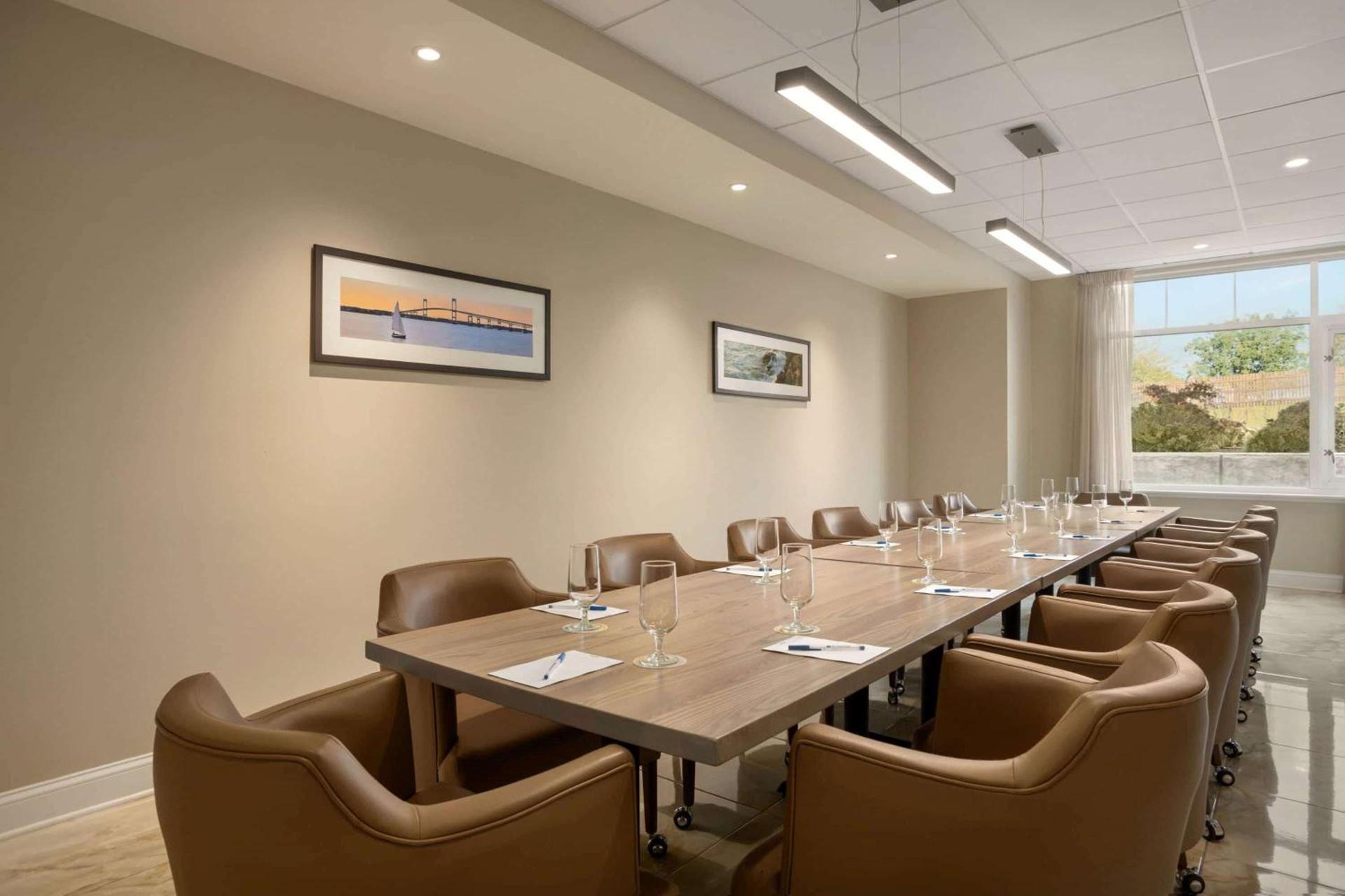 Wyndham Newport Hotel photo 23