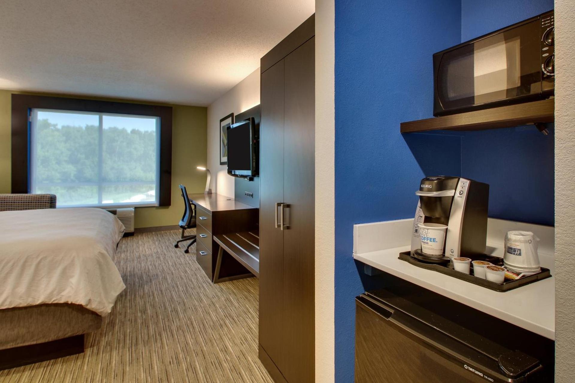 Holiday Inn Express Georgetown by IHG photo 36