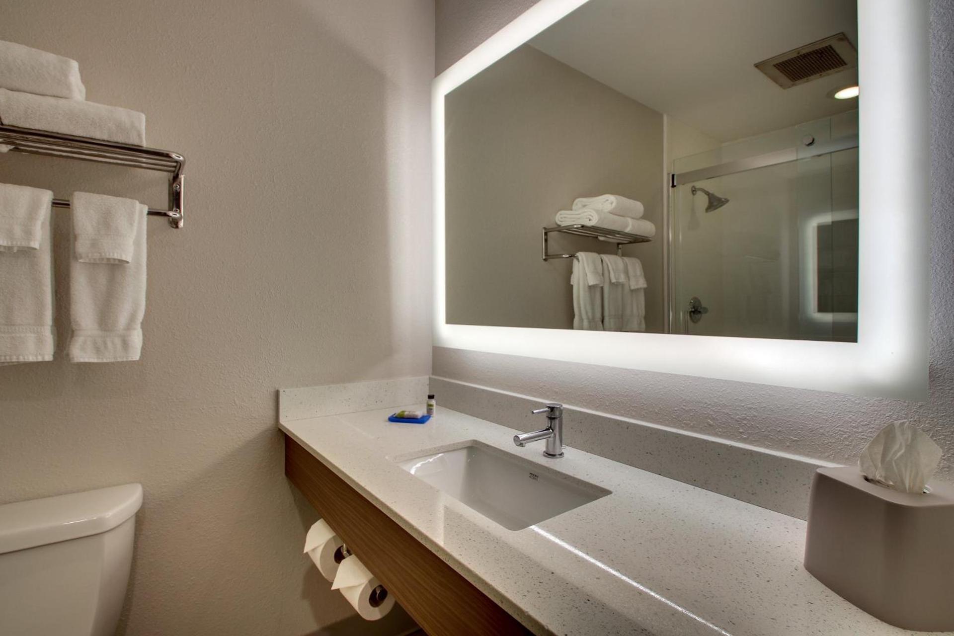 Holiday Inn Express Georgetown by IHG photo 27