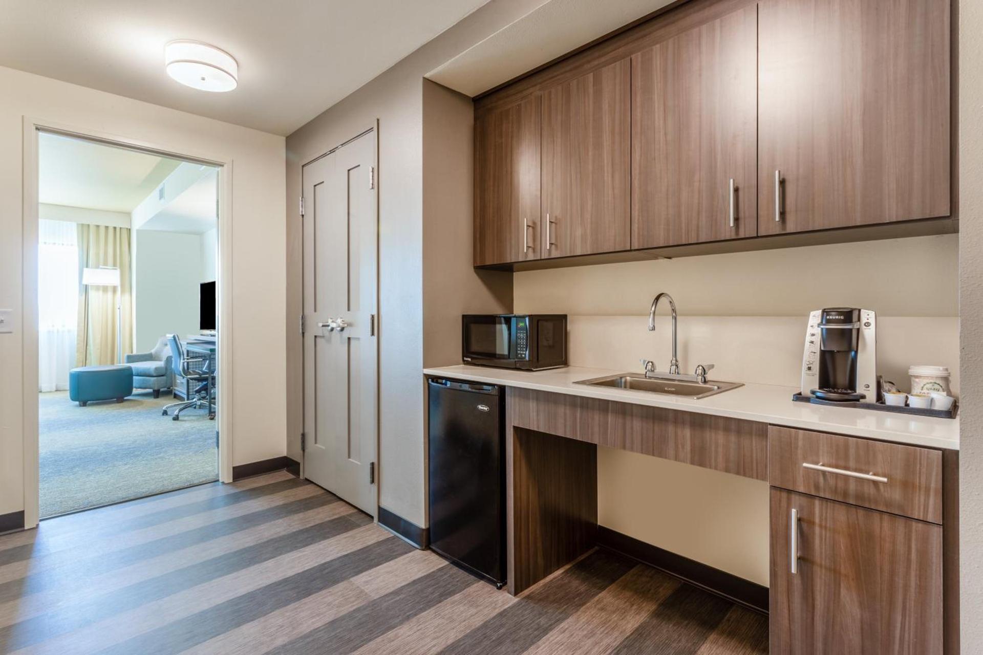 Holiday Inn & Suites Cedar Falls-Waterloo Event Ctr by IHG photo 56