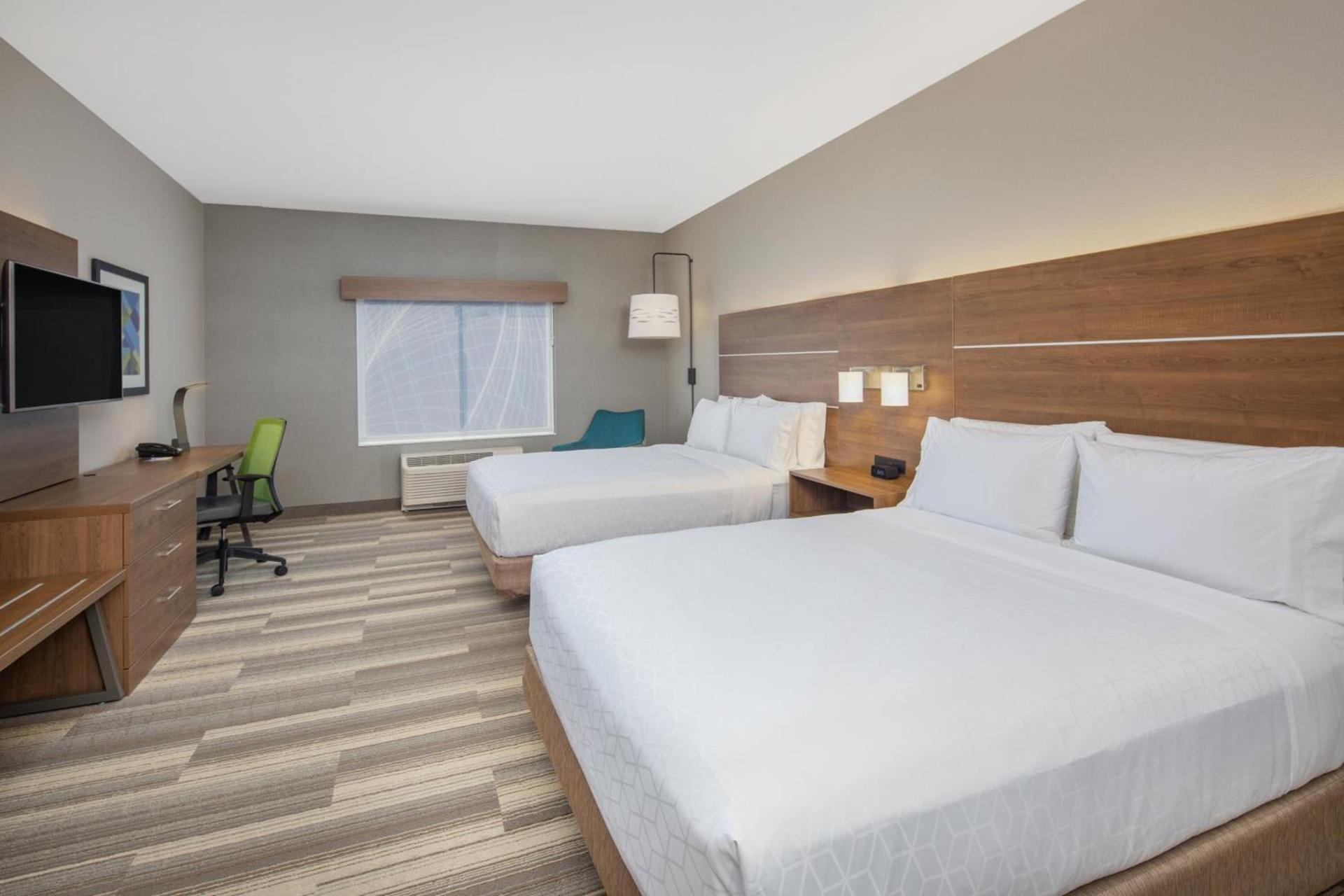 Holiday Inn Express Surprise by IHG photo 21