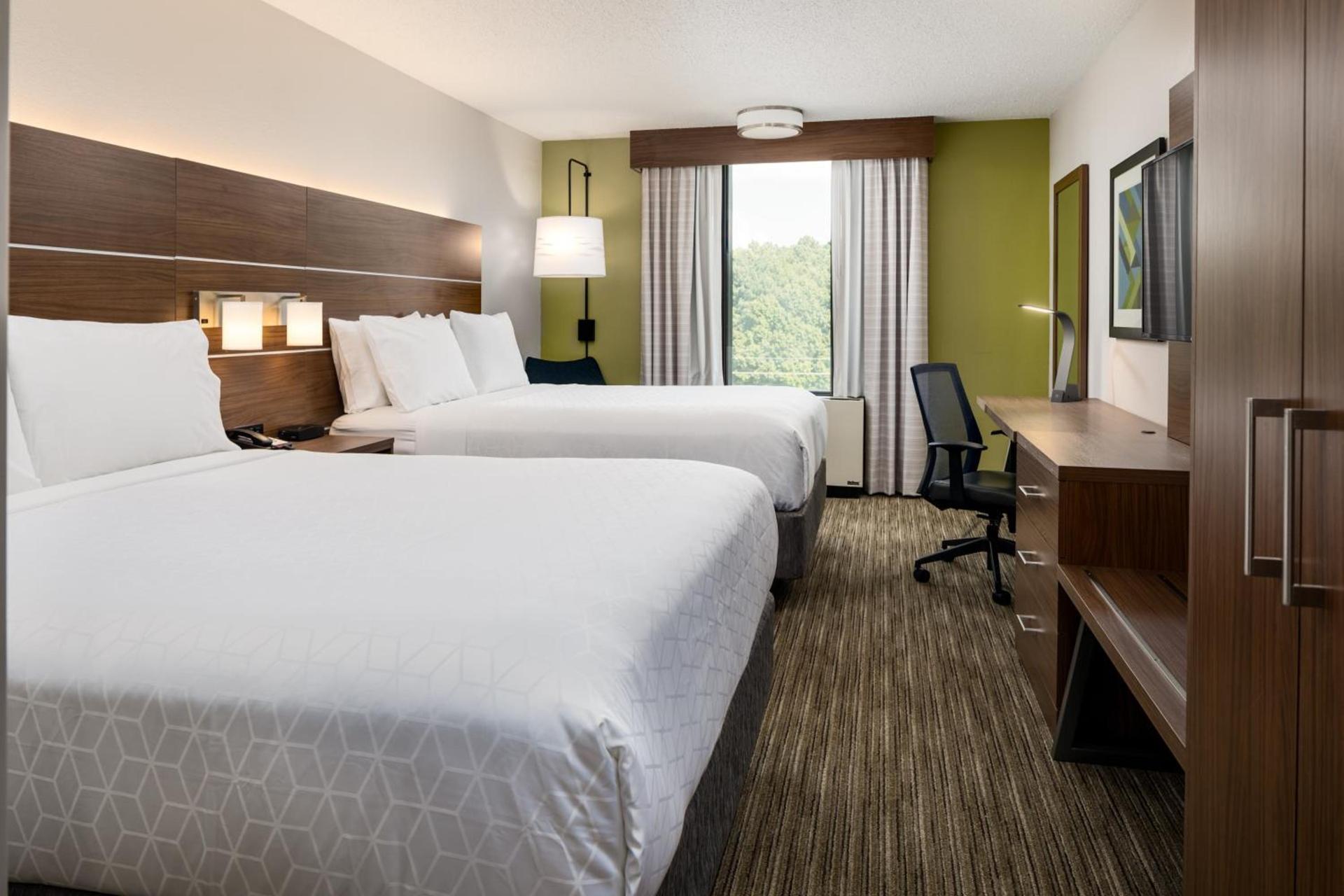 Holiday Inn Express Atlanta Airport-College Park by IHG photo 27