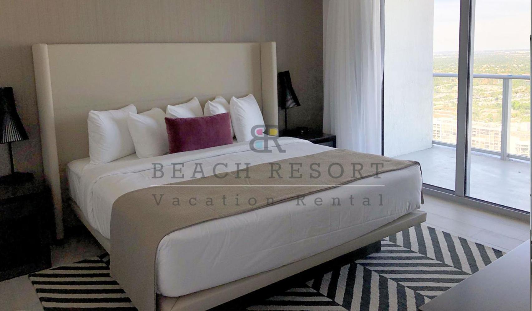 HYDE Beach House Apartments photo 11