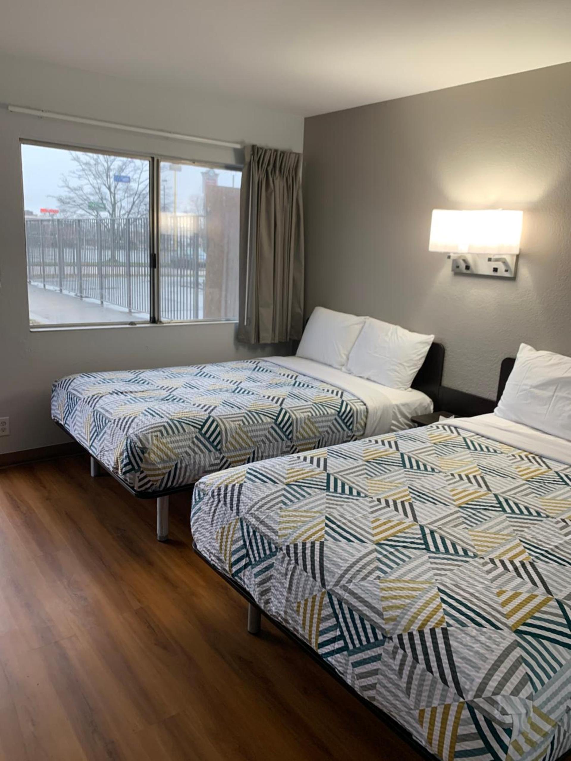 Motel 6-Dayton, OH photo 9