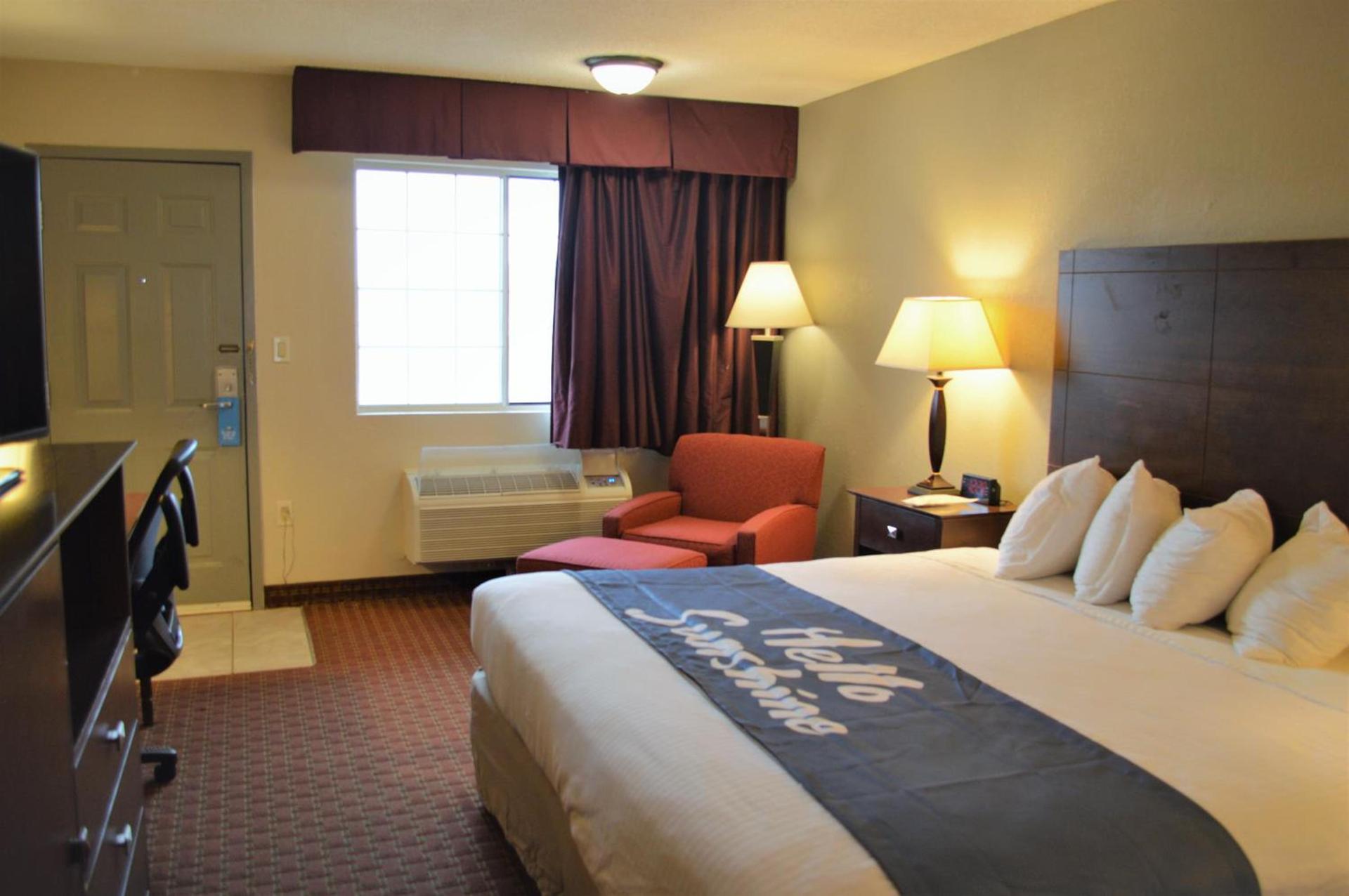 Days Inn by Wyndham Whitmore Lake Near Ann Arbor And Brighton photo 28