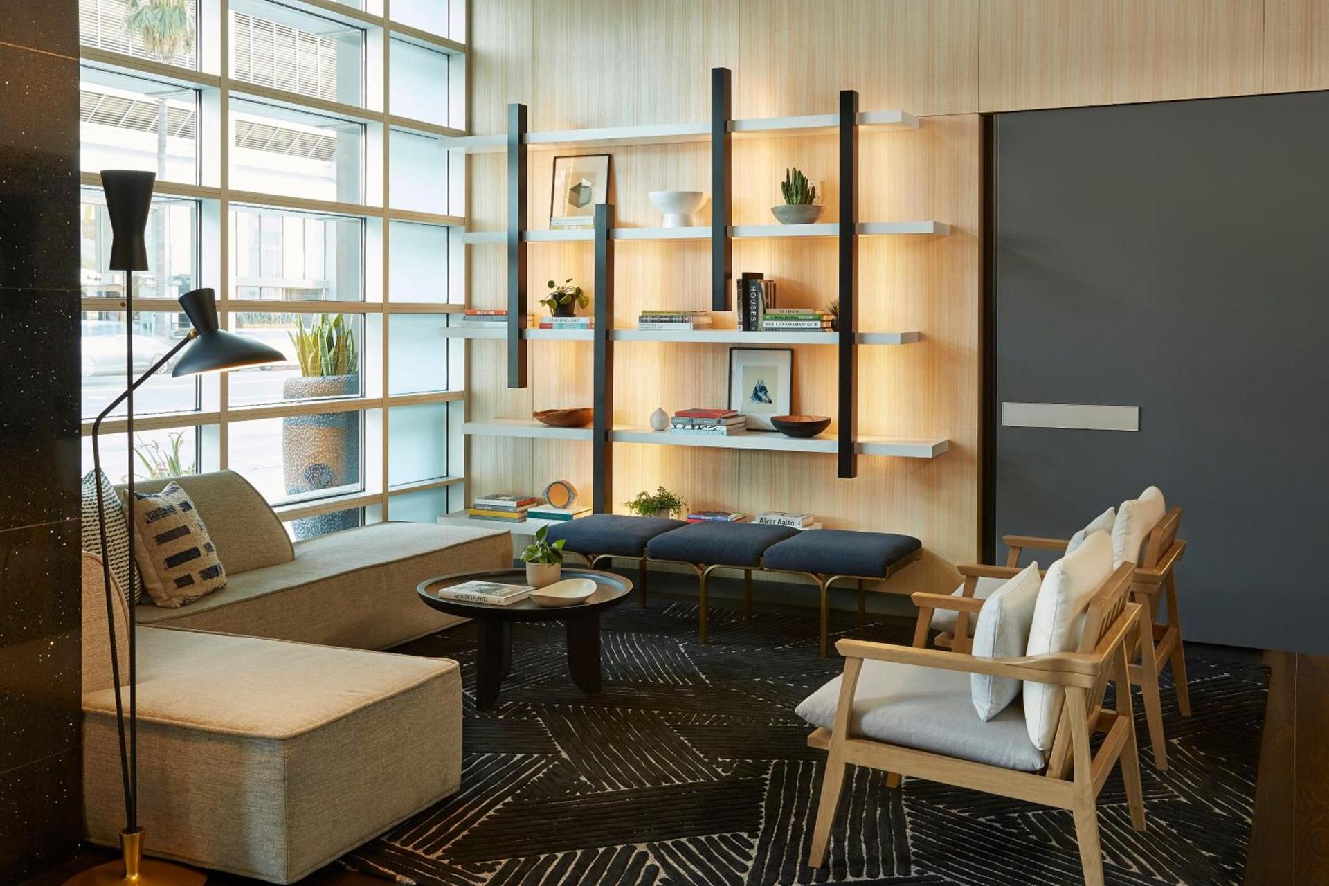 Kimpton Hotel Wilshire by IHG photo 3