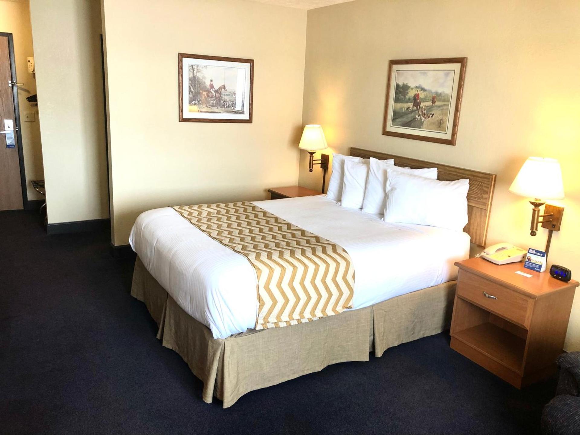 Travelodge by Wyndham Grand Island photo 23