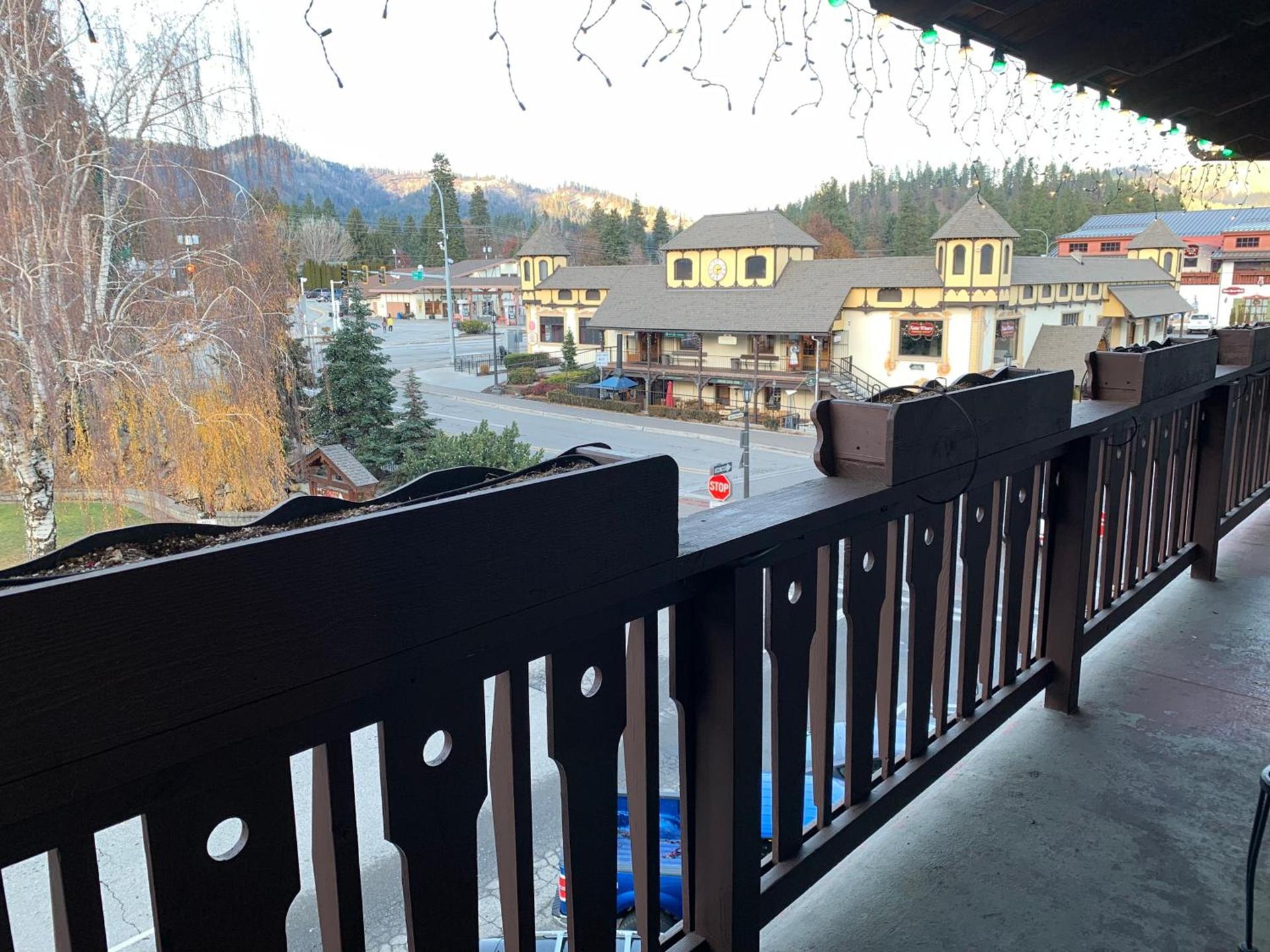 Der Sportsmann Suites photo 41
