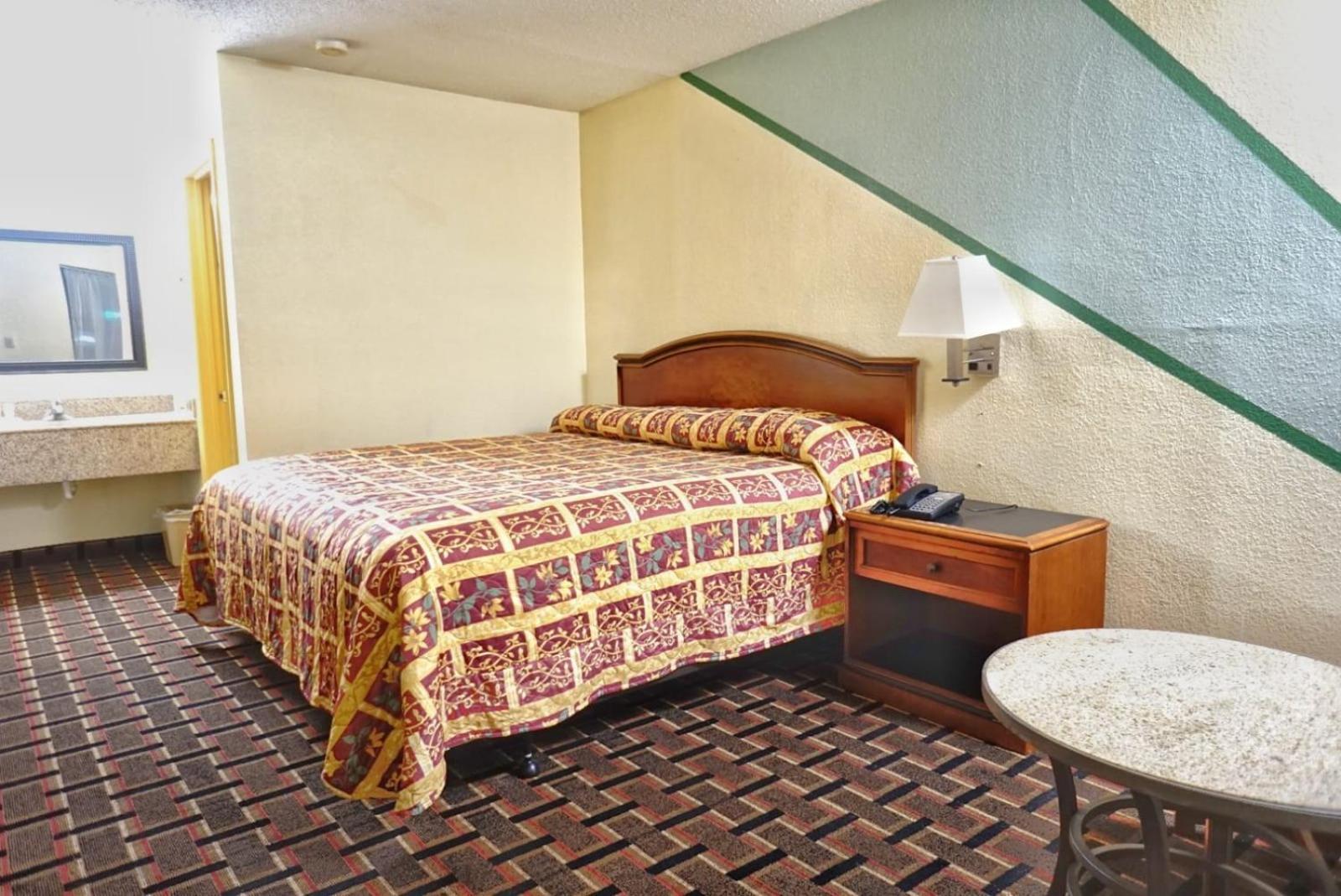 Best Inn photo 7