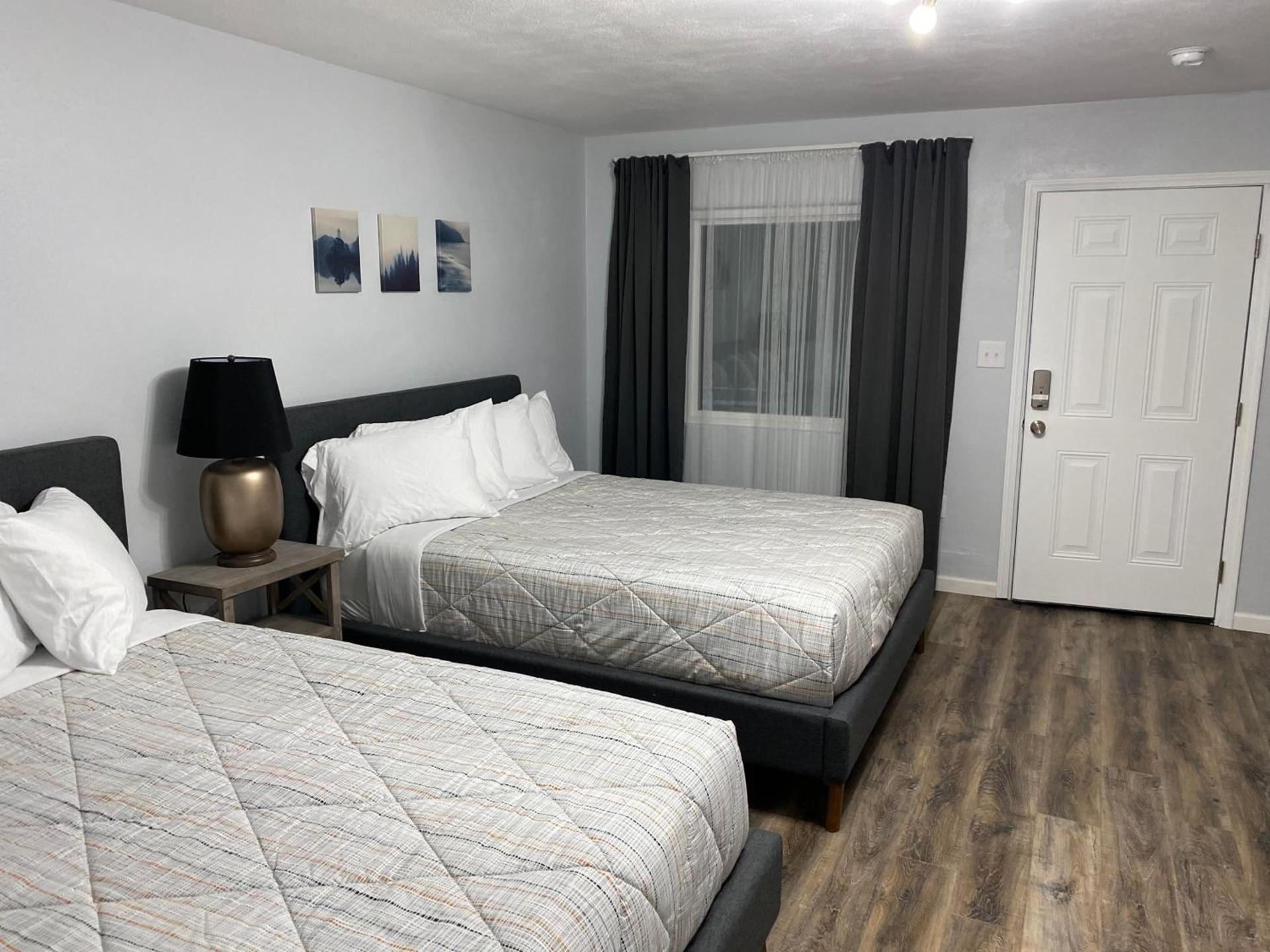 Veda Inn & Cottages photo 33