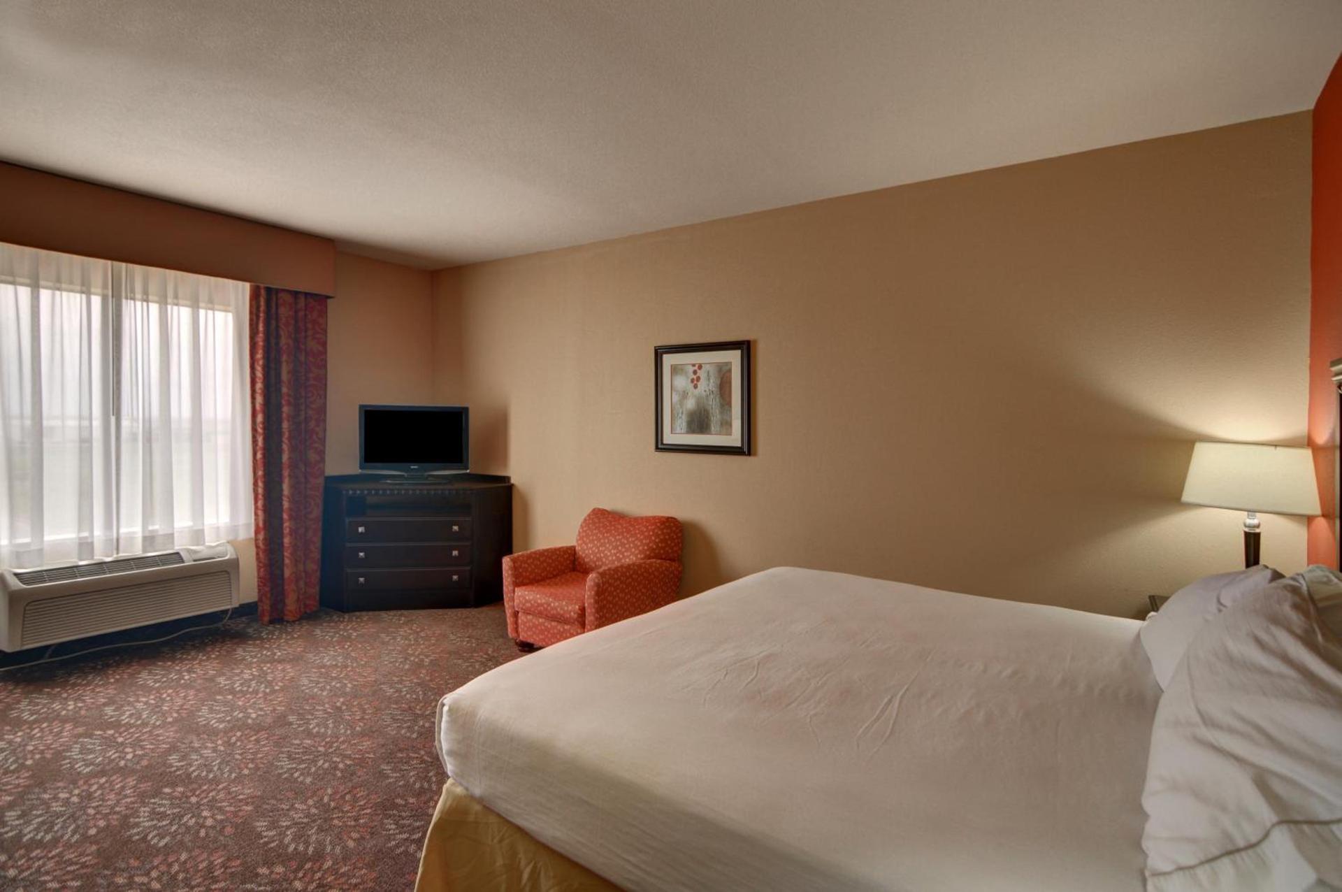Holiday Inn Express Hotel and Suites Altus by IHG photo 53