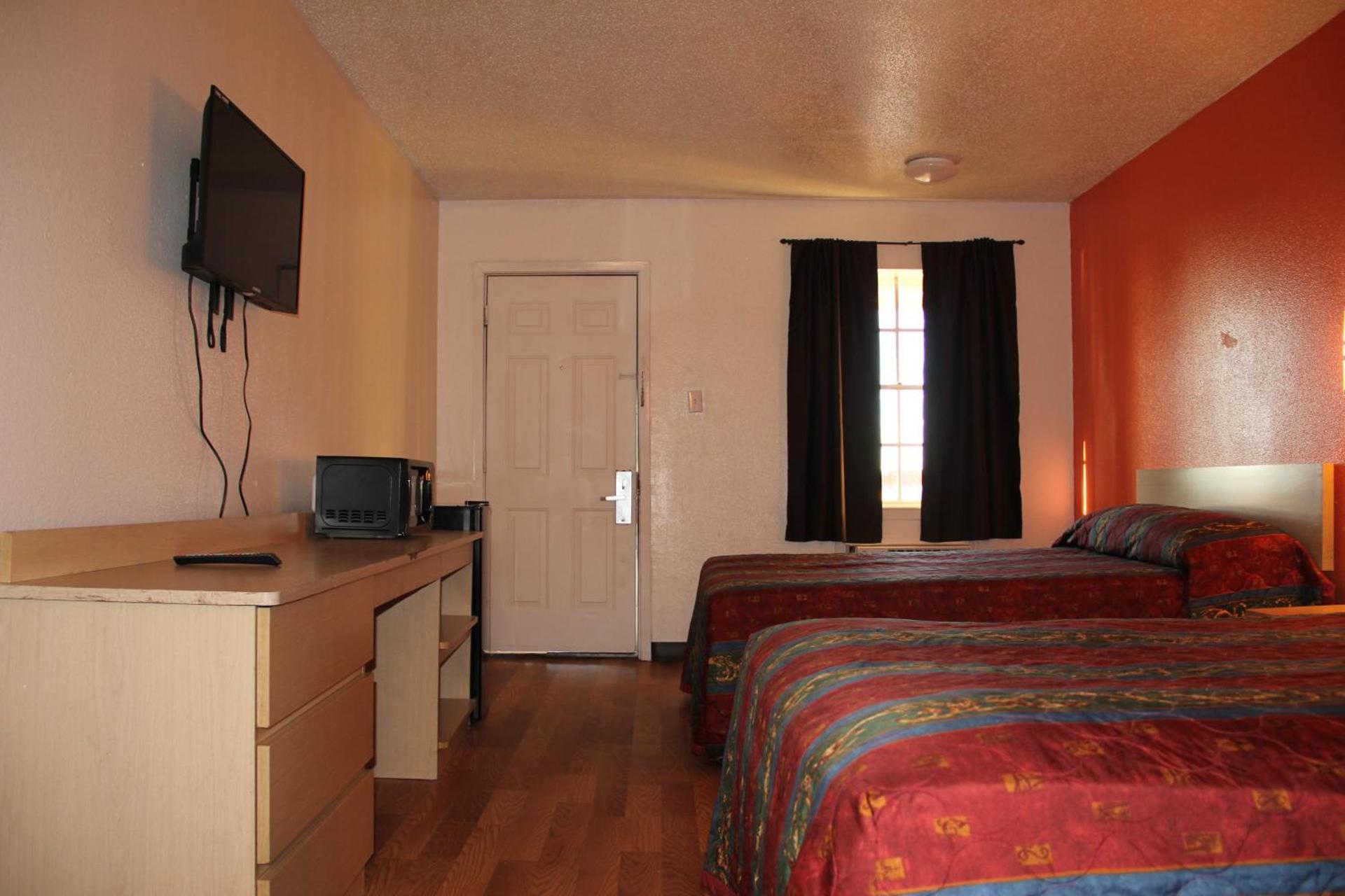 Sherman Inn photo 79