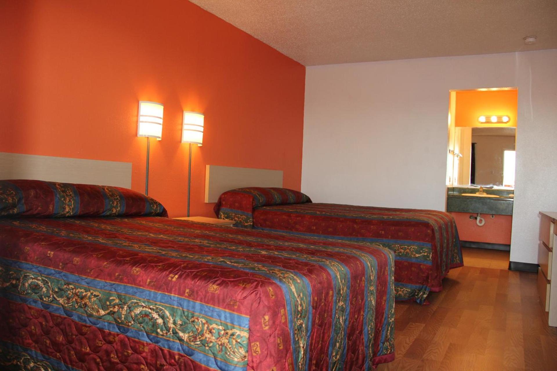 Sherman Inn photo 64