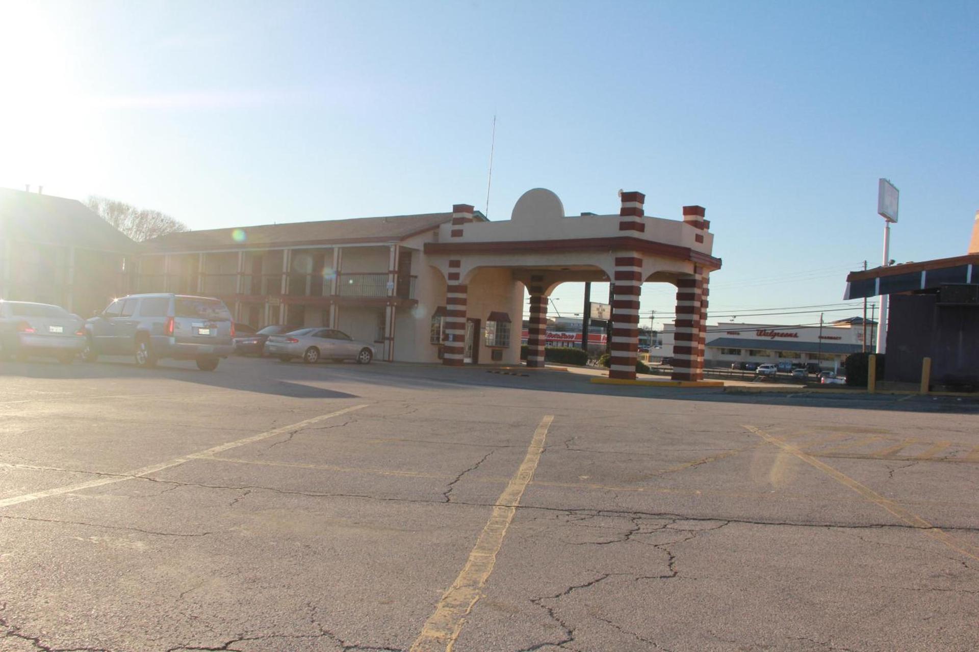 Sherman Inn photo 53