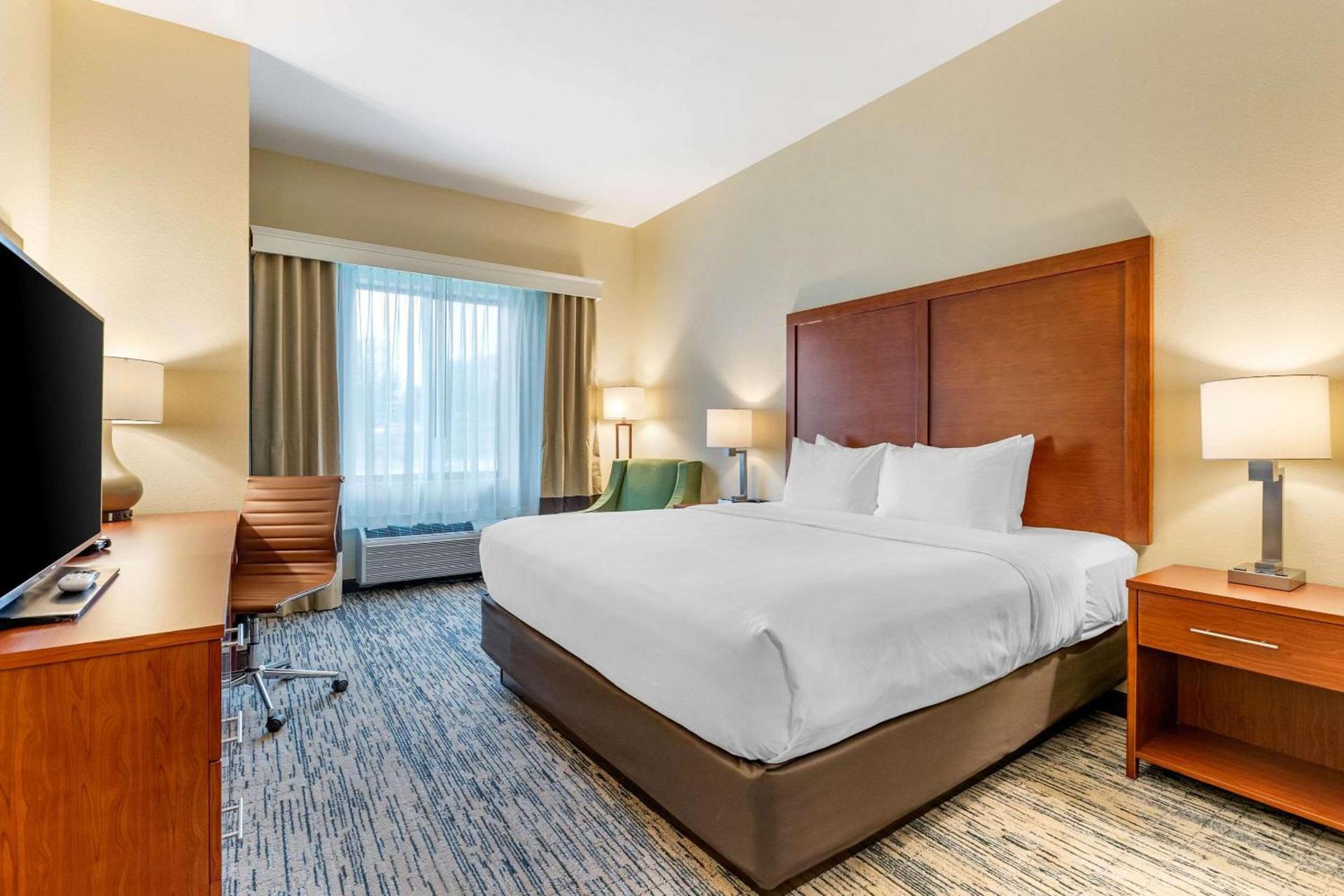 Comfort Inn & Suites West Des Moines photo 5