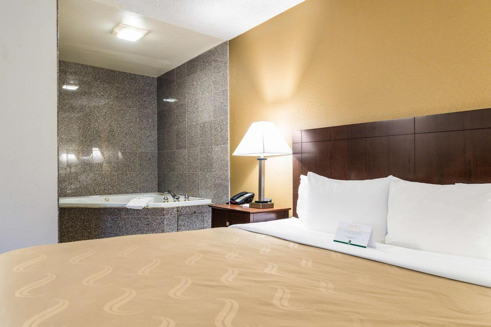 Quality Inn & Suites Lacey Olympia photo 19