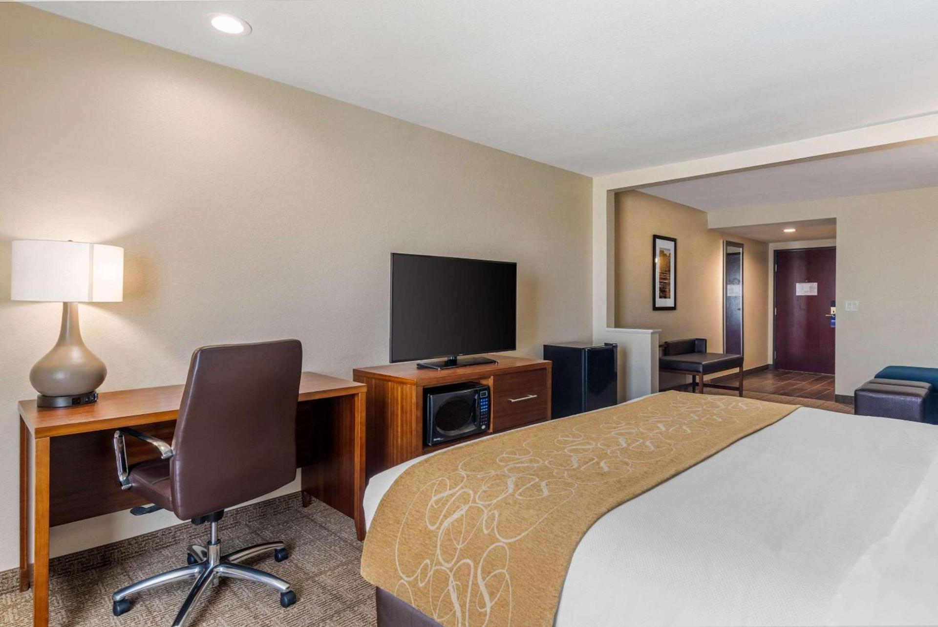 Comfort Inn & Suites Big Spring photo 23